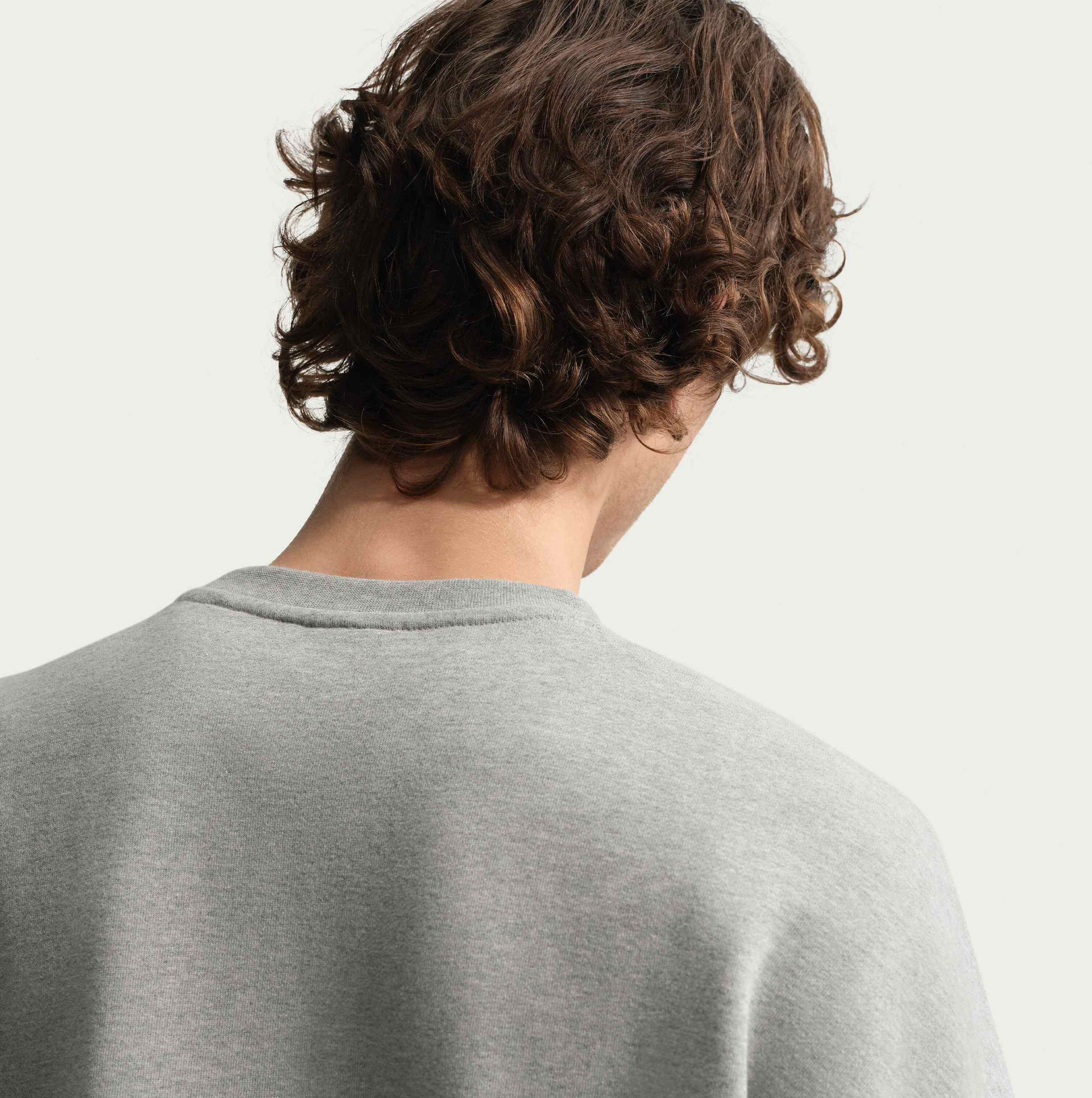 NIKE, Men's Oversized French-terry Crew-neck Sweatshirt Sportswear Club