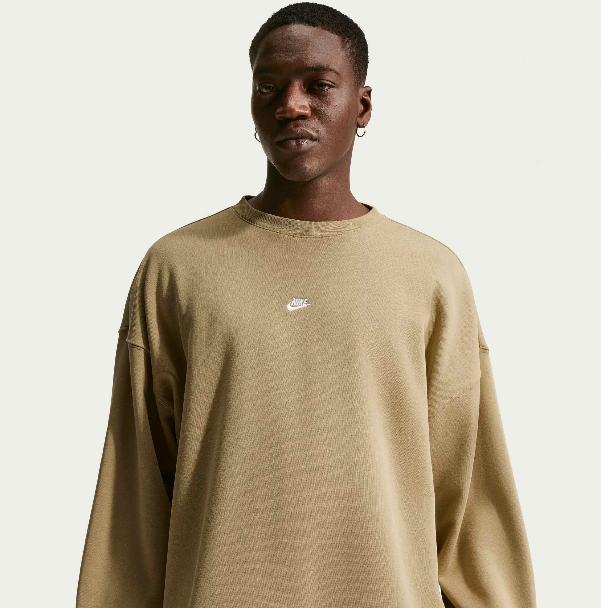 NIKE, Men's Oversized French-terry Crew-neck Sweatshirt Sportswear Club
