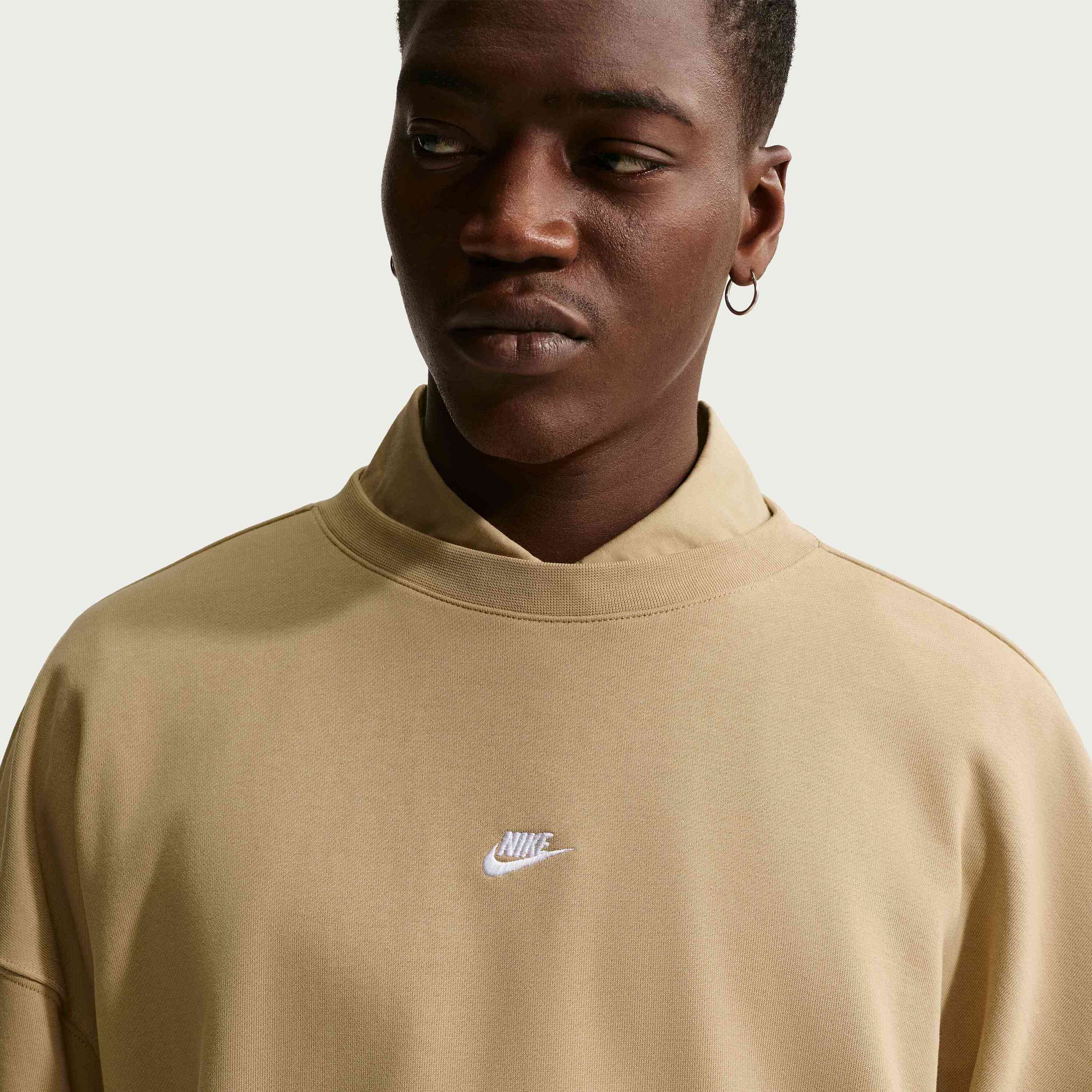 NIKE, Men's Oversized French-terry Crew-neck Sweatshirt Sportswear Club