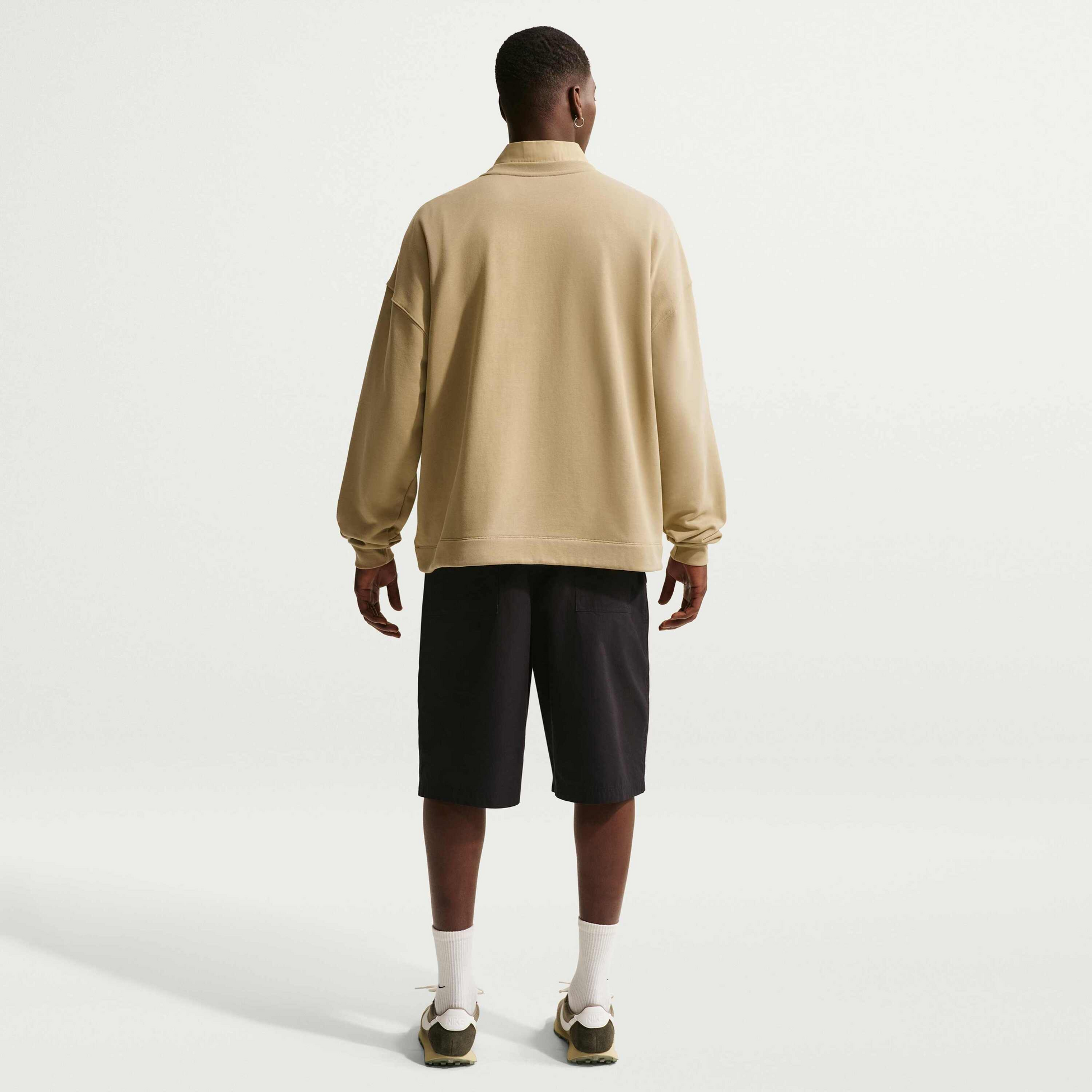 NIKE, Men's Oversized French-terry Crew-neck Sweatshirt Sportswear Club