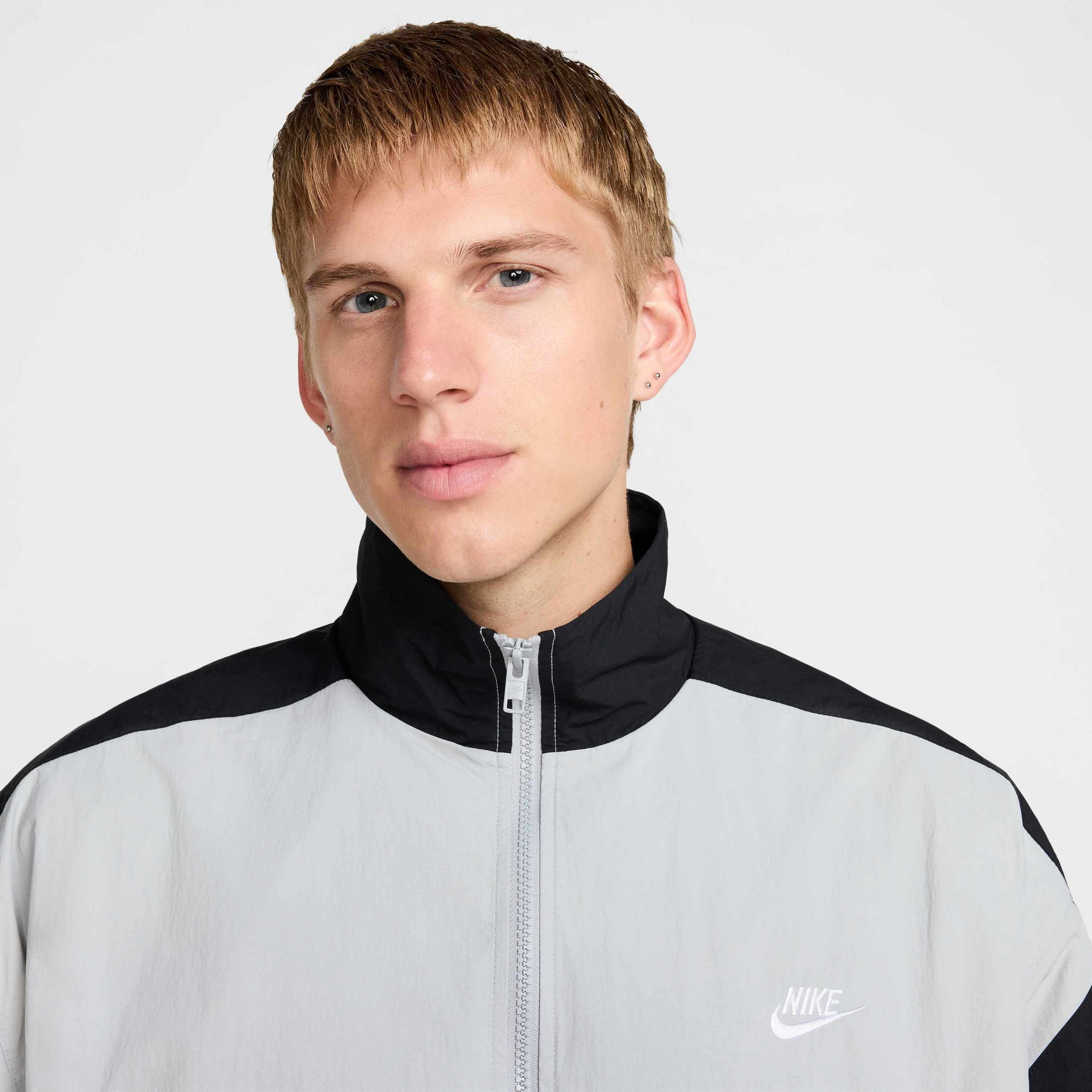NIKE, Men's Oversized Woven Tracksuit Jacket Club