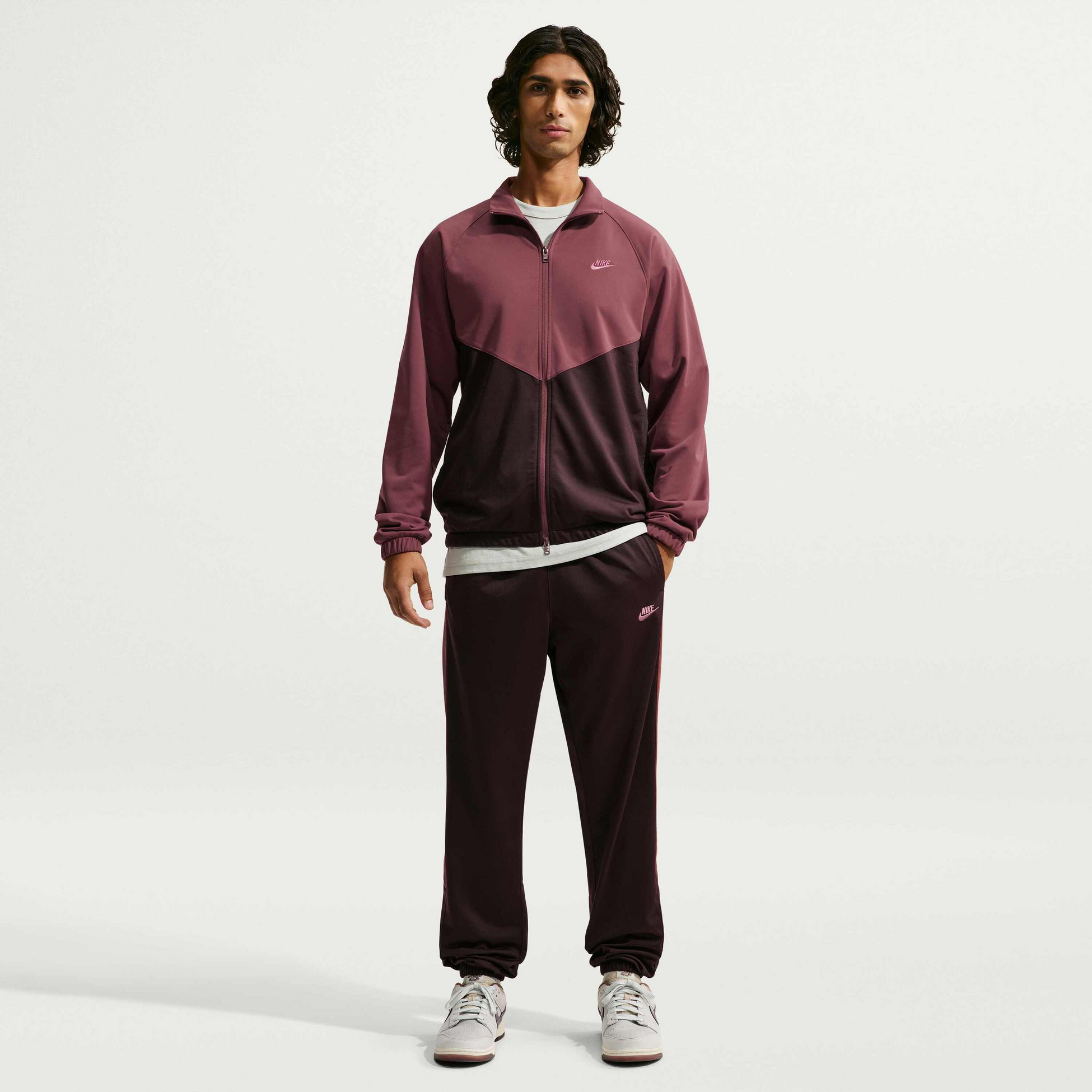 NIKE, Men's Poly-knit Tracksuit Windrunner