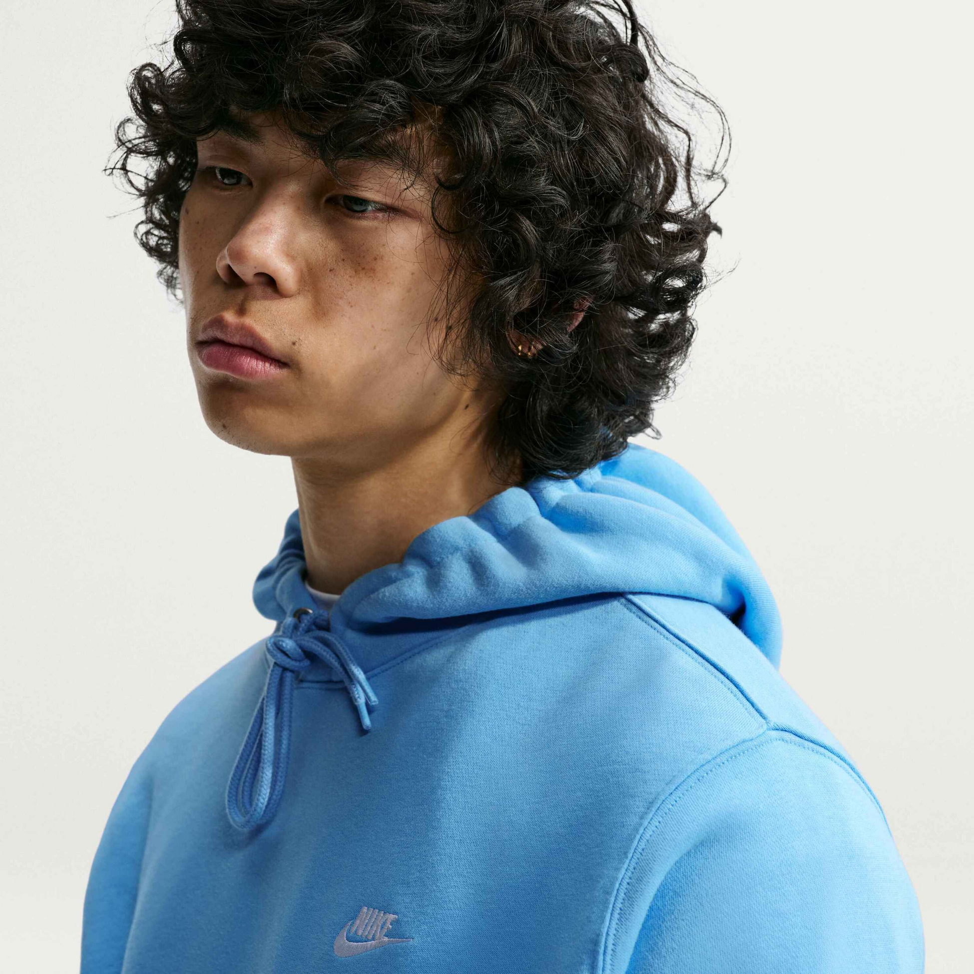 NIKE, Men's Pullover Fleece Hoodie Club
