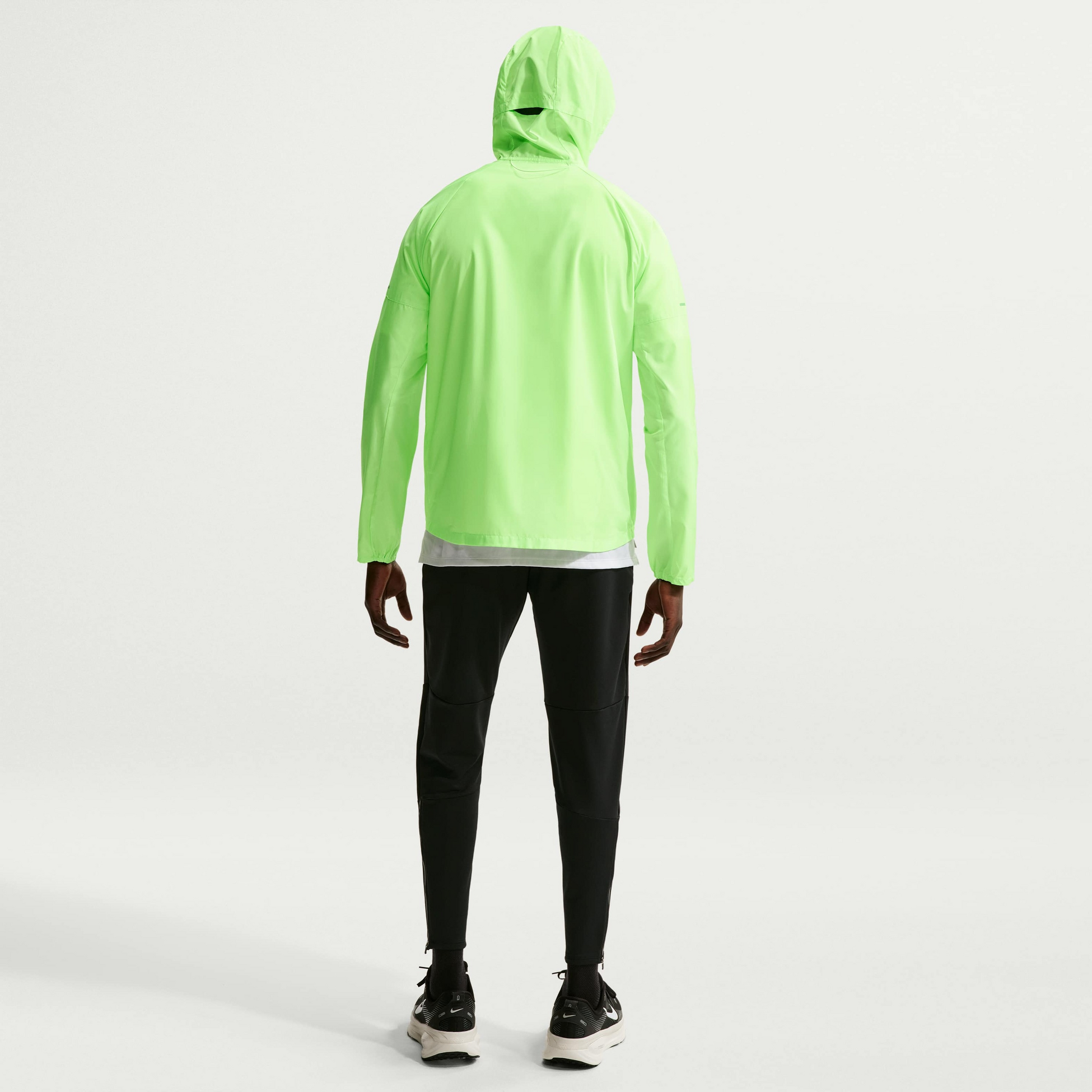 NIKE, Men's Repel Running Jacket Miler
