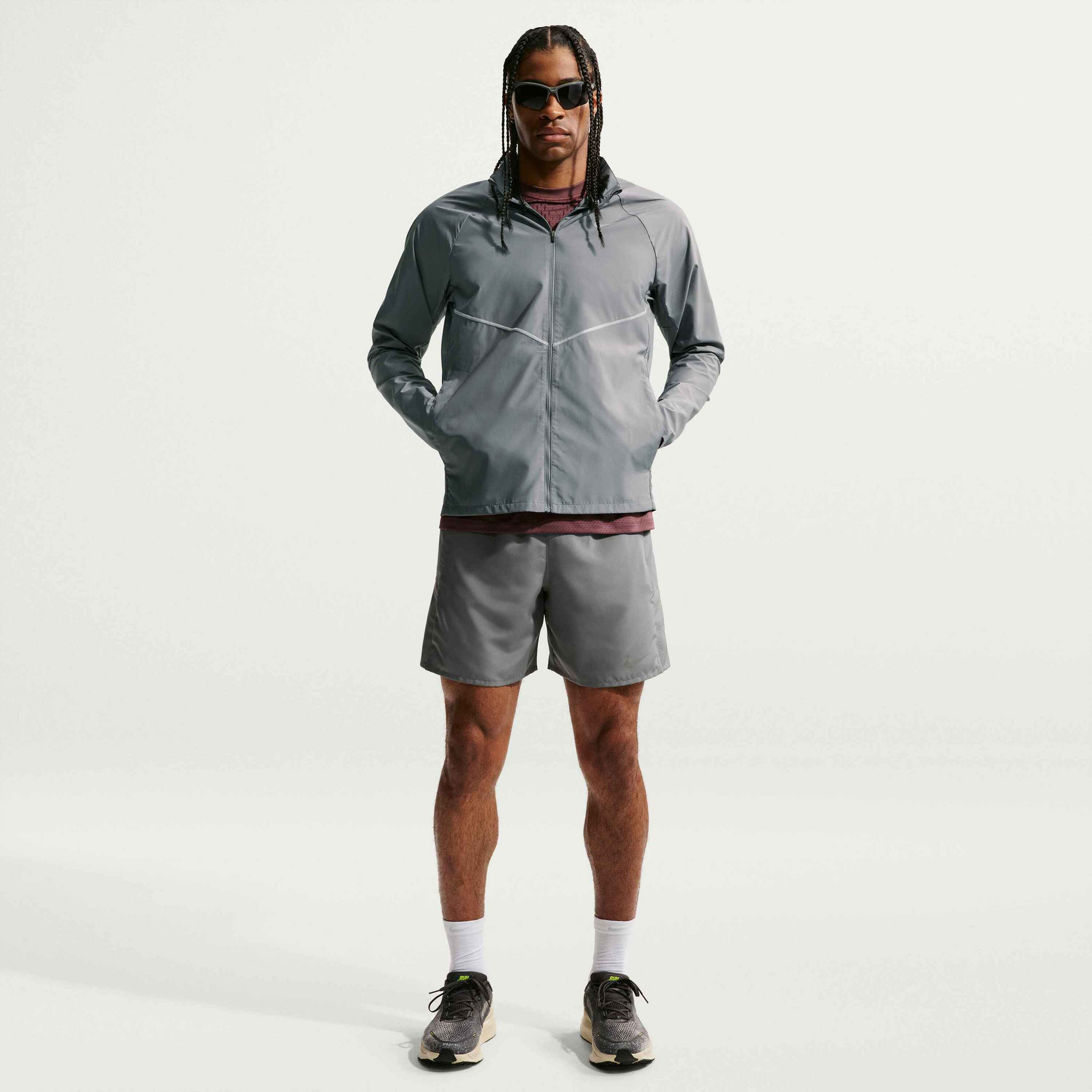 NIKE, Men's Repel Uv Protection Running Jacket Miler