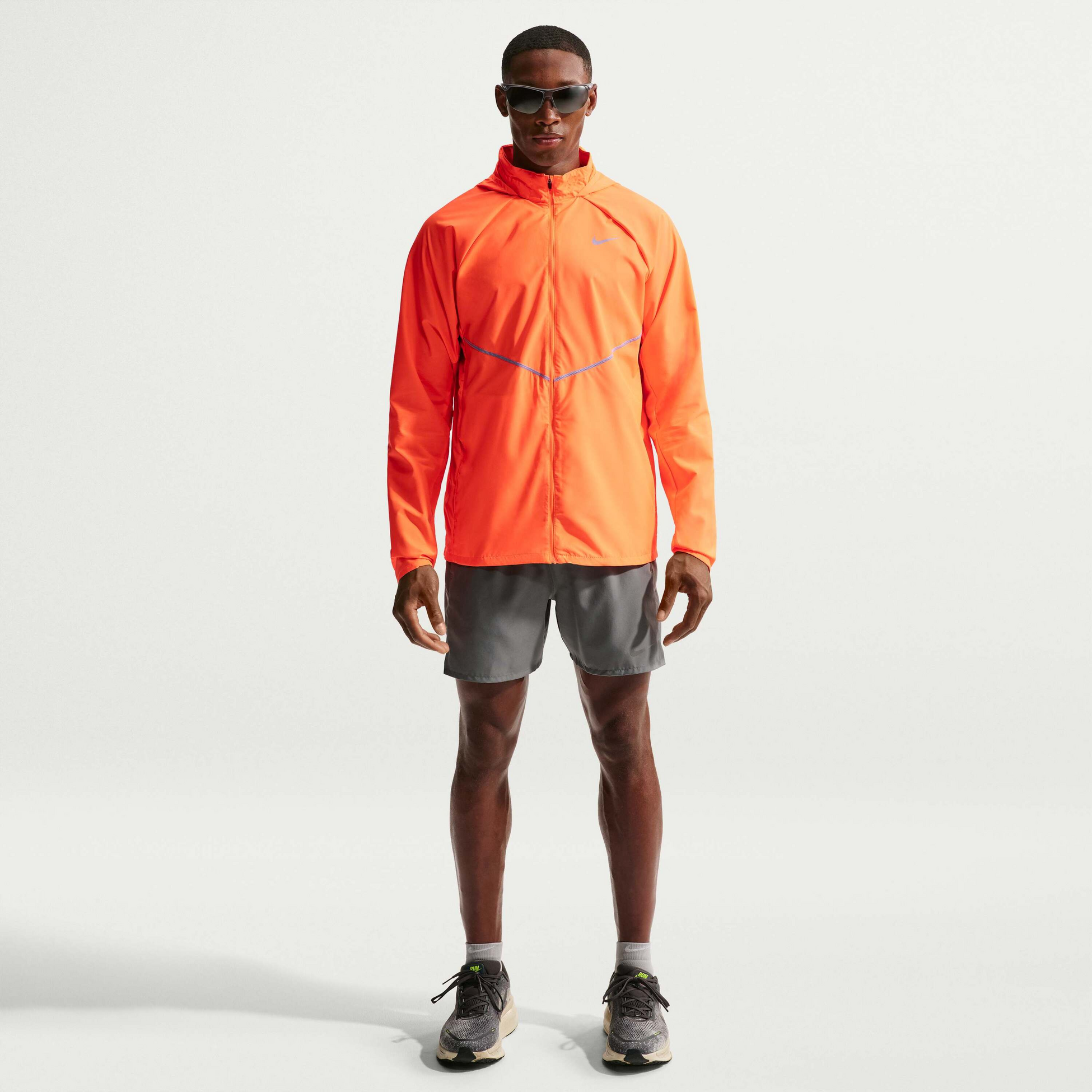 NIKE, Men's Repel Uv Protection Running Jacket Miler