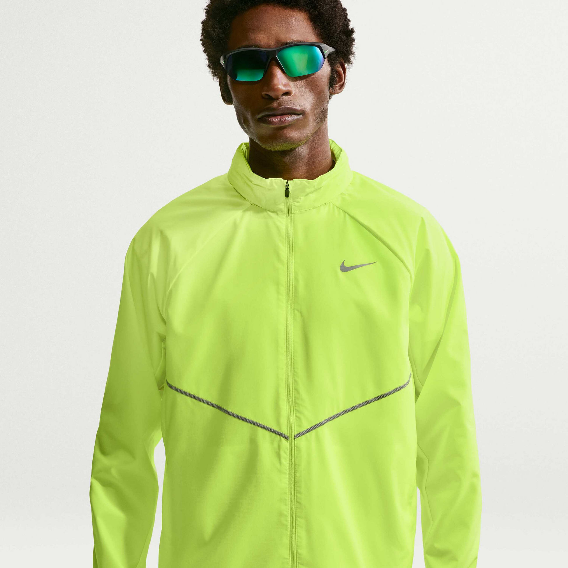NIKE, Men's Repel Uv Protection Running Jacket Miler