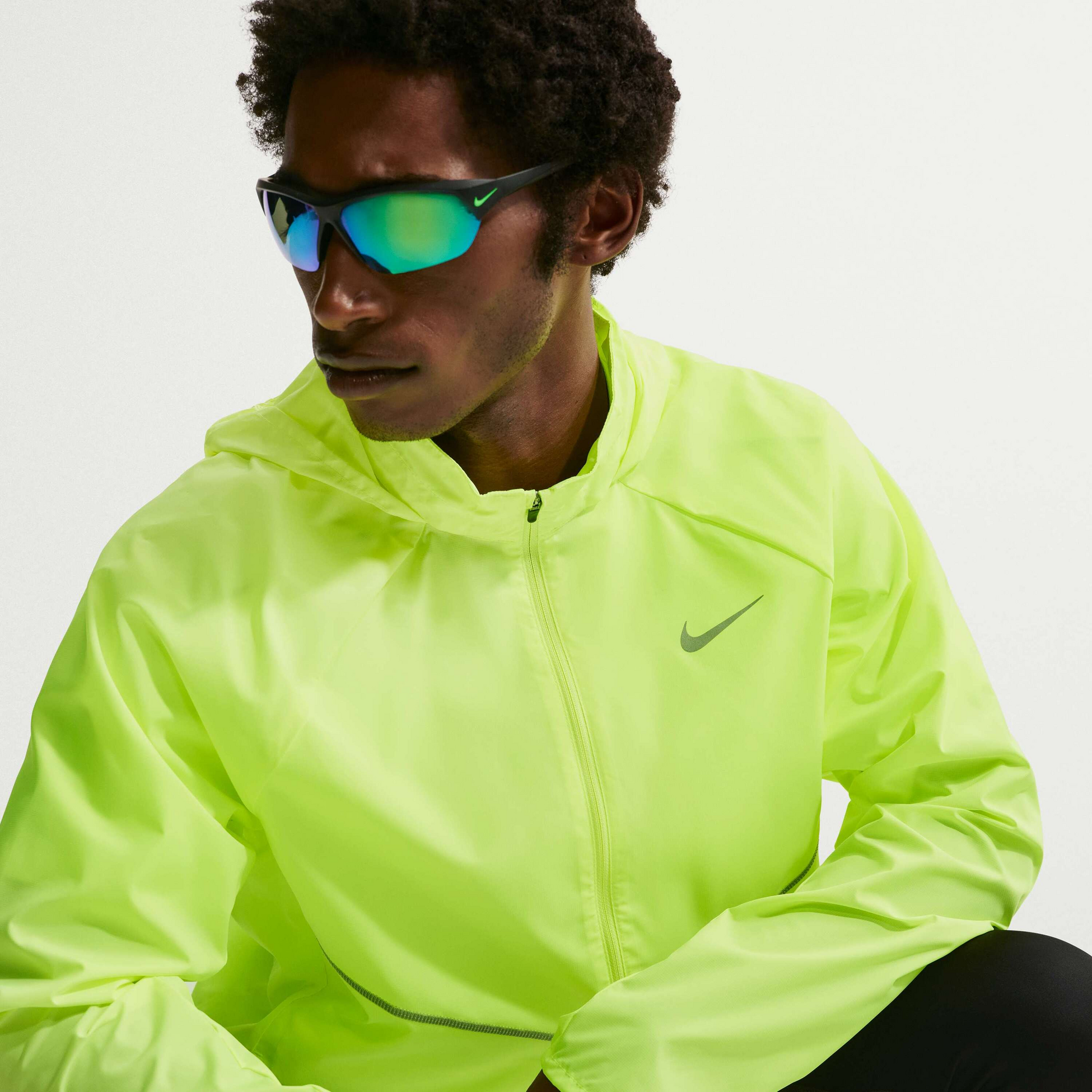 NIKE, Men's Repel Uv Protection Running Jacket Miler