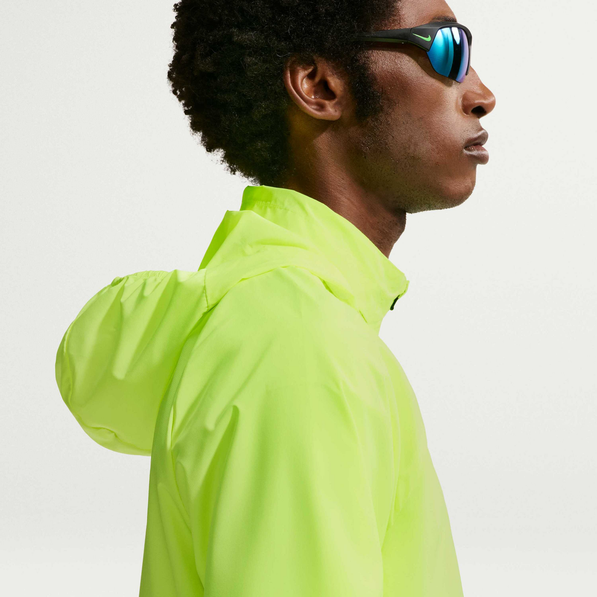 NIKE, Men's Repel Uv Protection Running Jacket Miler