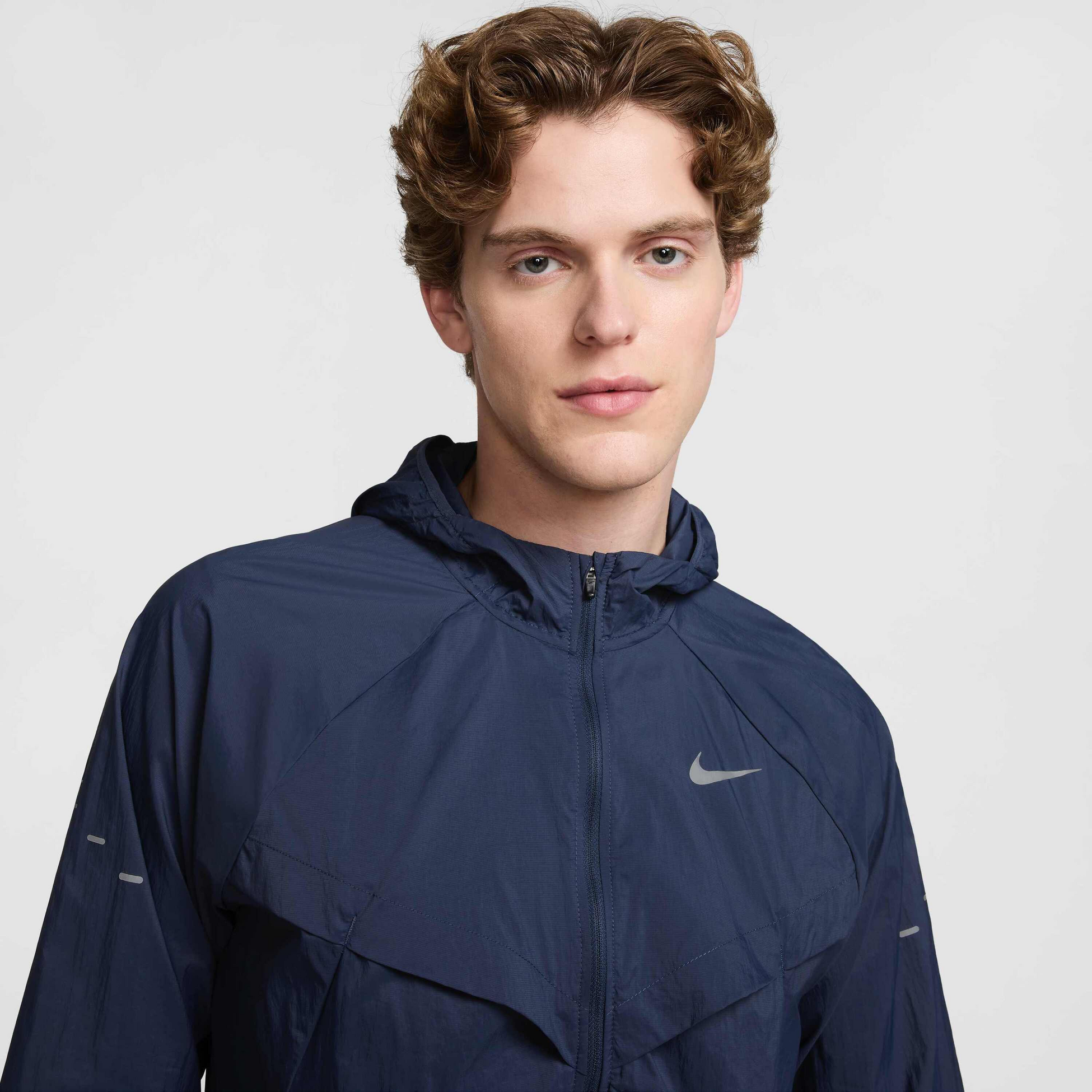 NIKE, Men's Repel Uv Running Jacket Stride