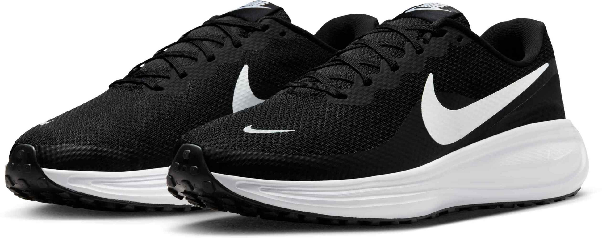 NIKE, Men's Road Running Shoes (wide) Revolution 8