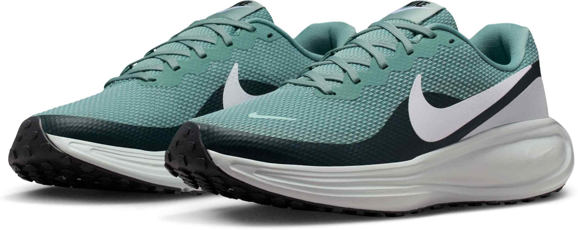 NIKE, Men's Road Running Shoes Revolution 8