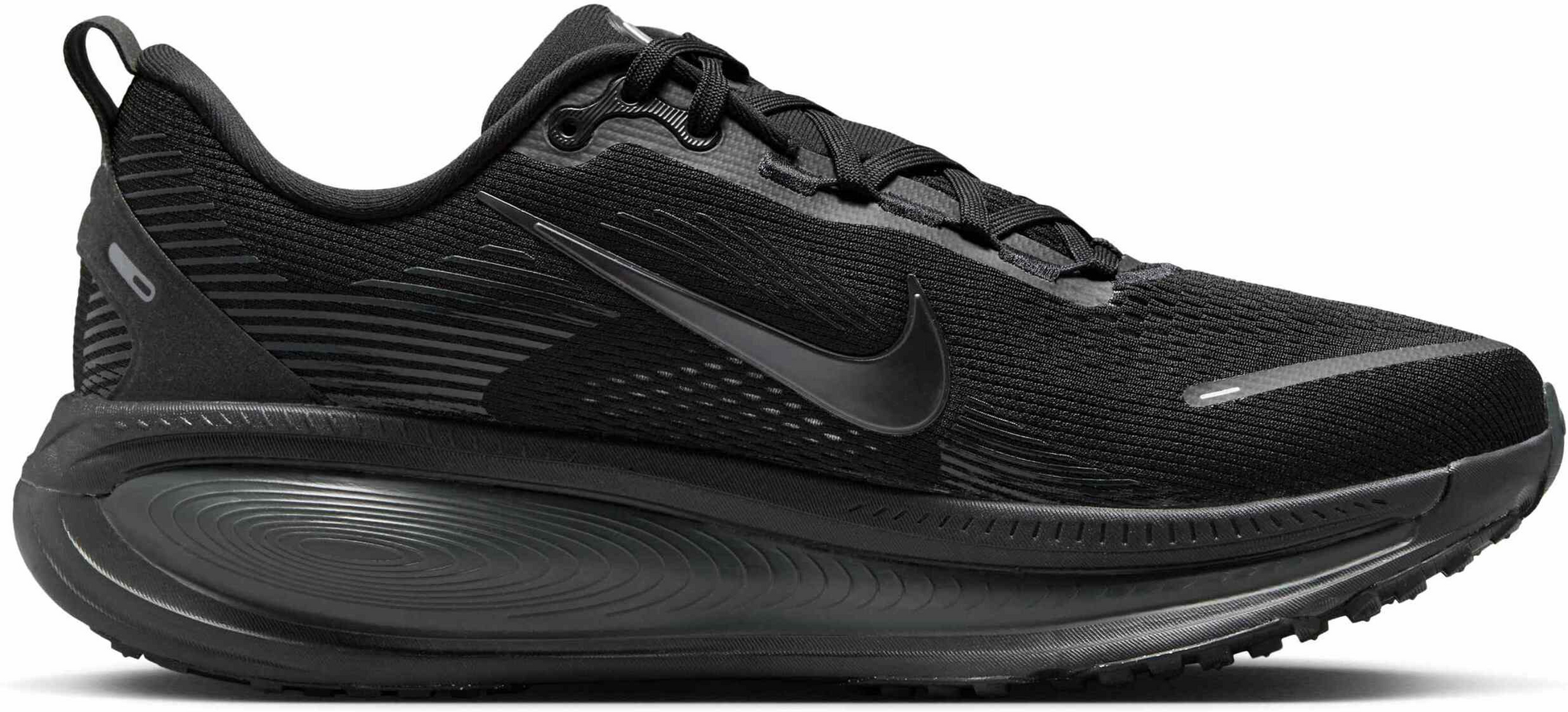 NIKE, Men's Road Running Shoes Vomero 18