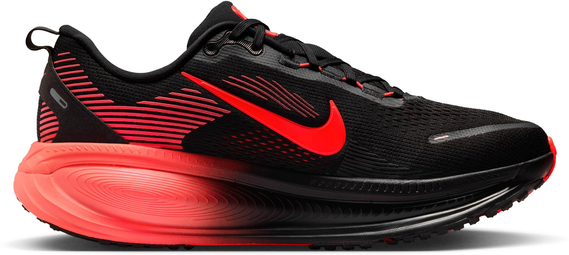 NIKE, Men's Road Running Shoes Vomero 18