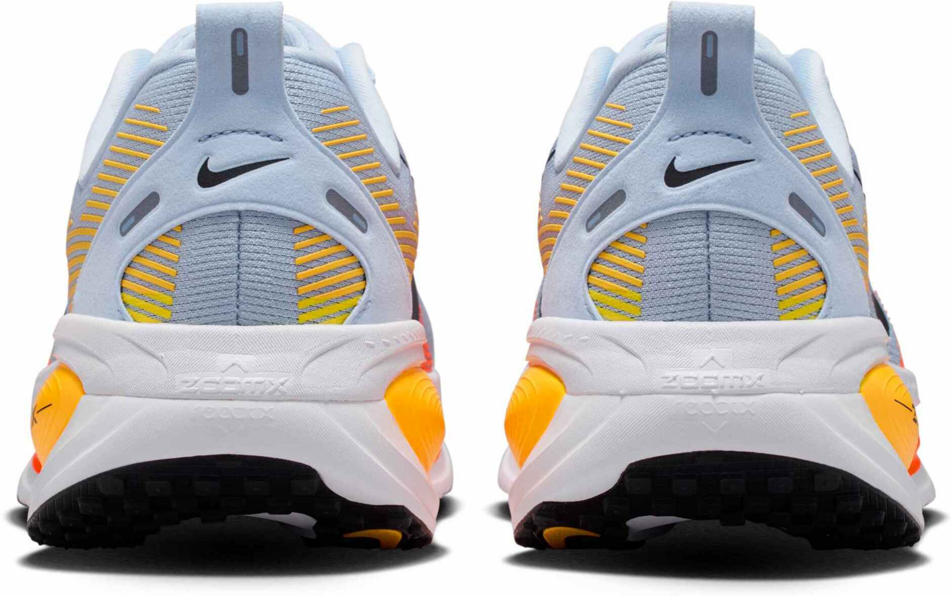 NIKE, Men's Road Running Shoes Vomero 18