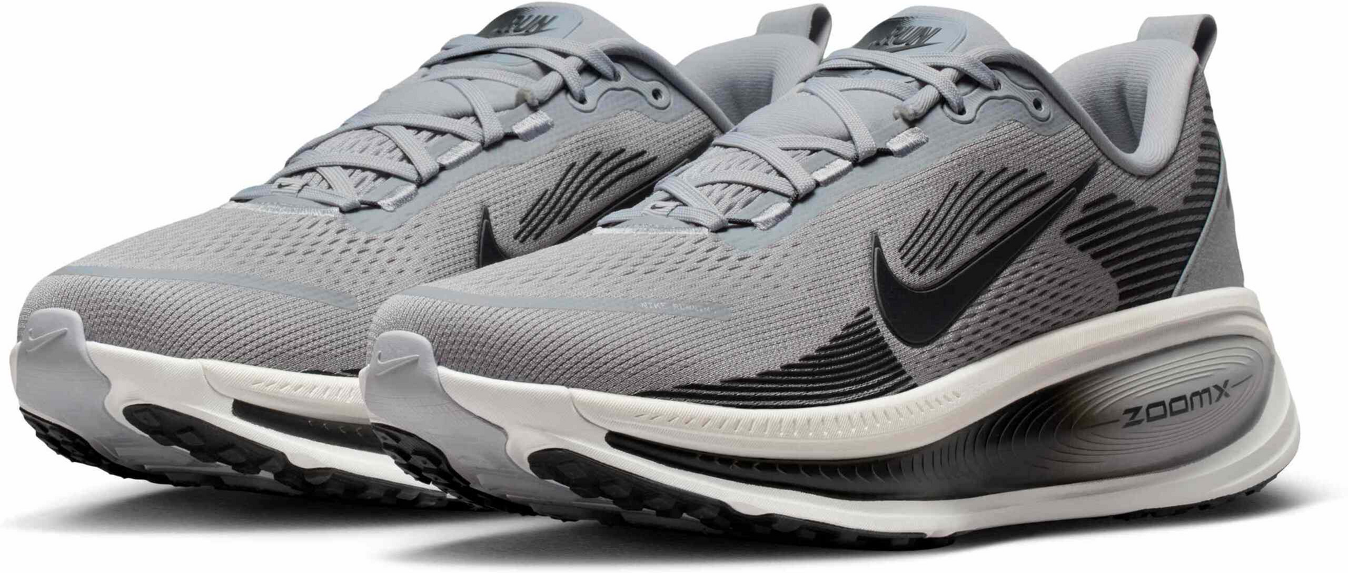 NIKE, Men's Road Running Shoes Vomero 18