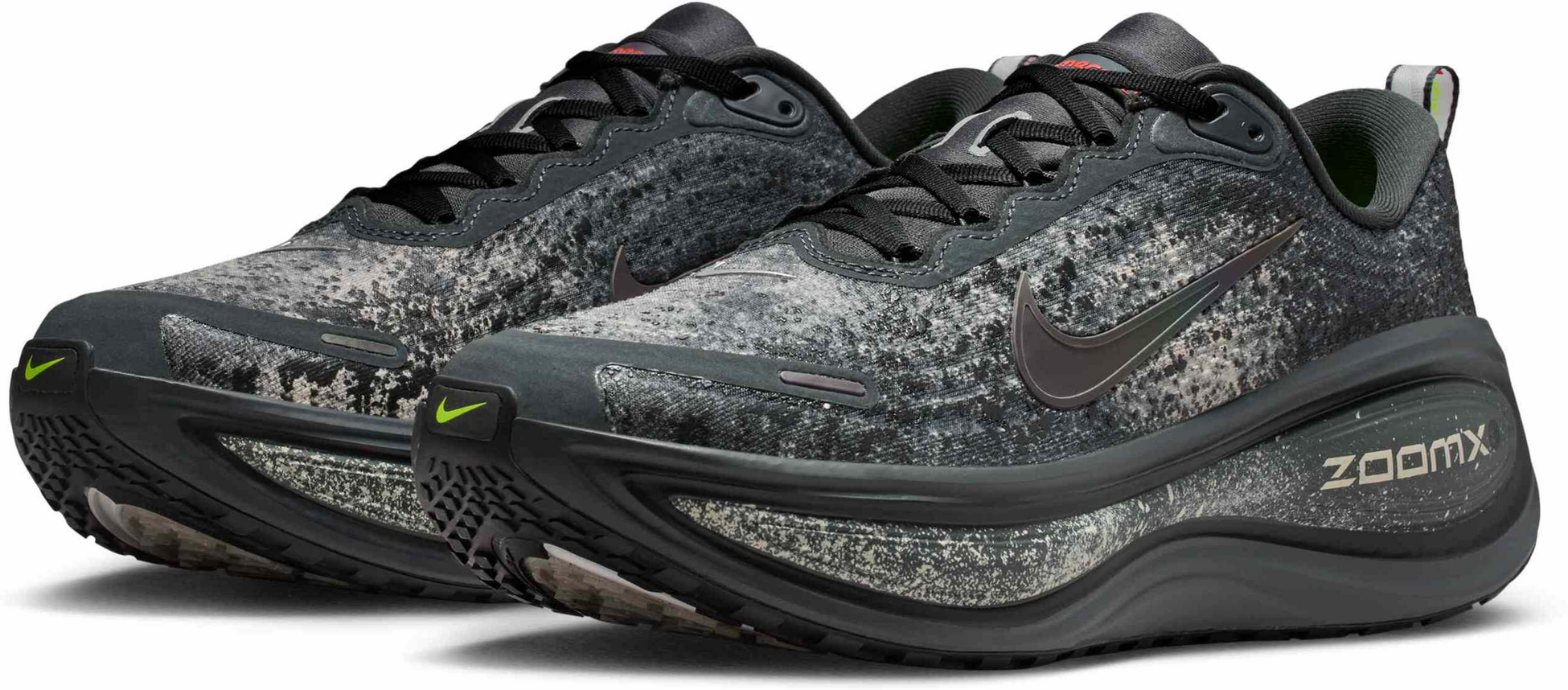 NIKE, Men's Road Running Shoes Vomero Plus