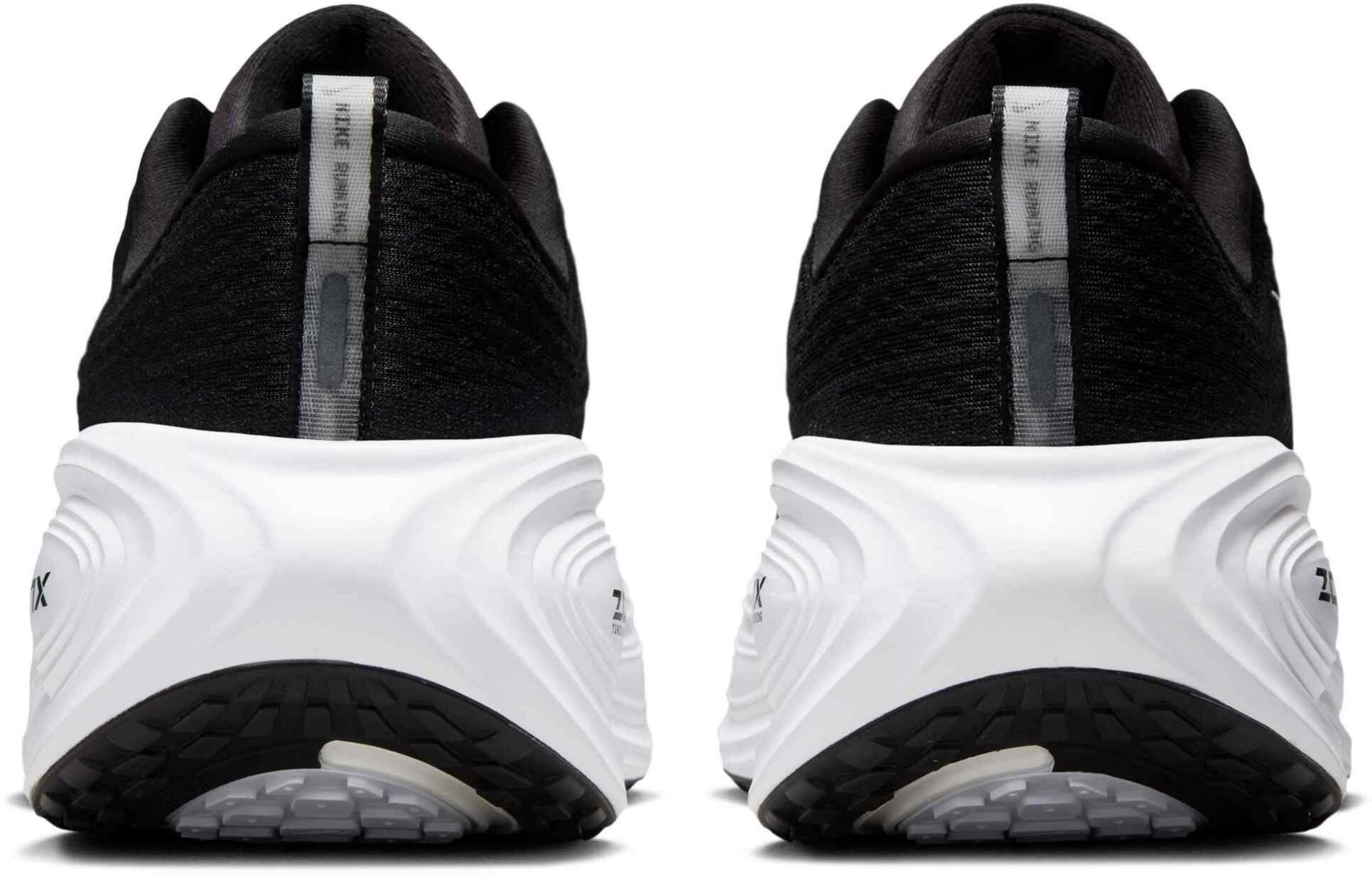 NIKE, Men's Road Running Shoes Vomero Plus