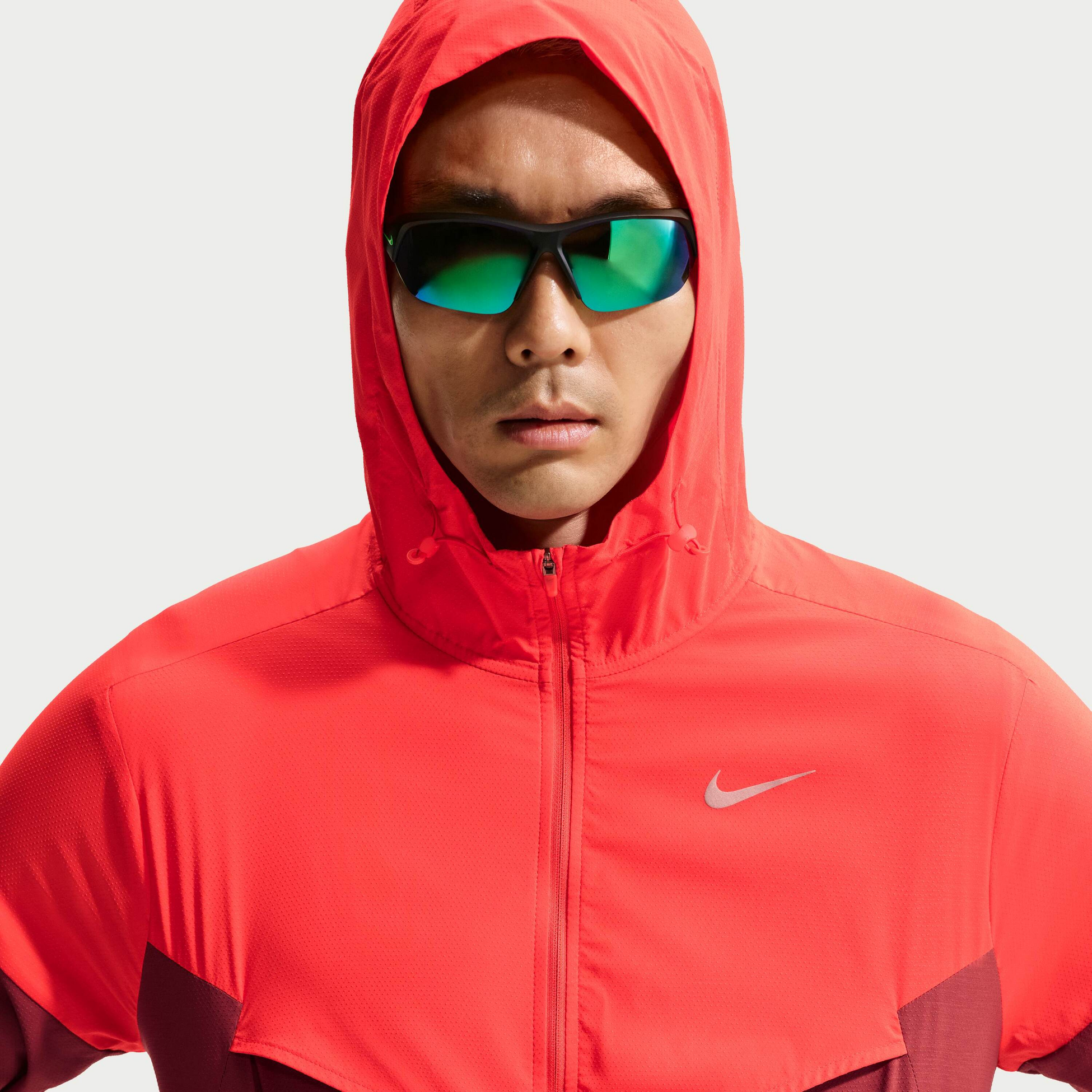 NIKE, Men's Running Jacket Impossibly Light Windrunner