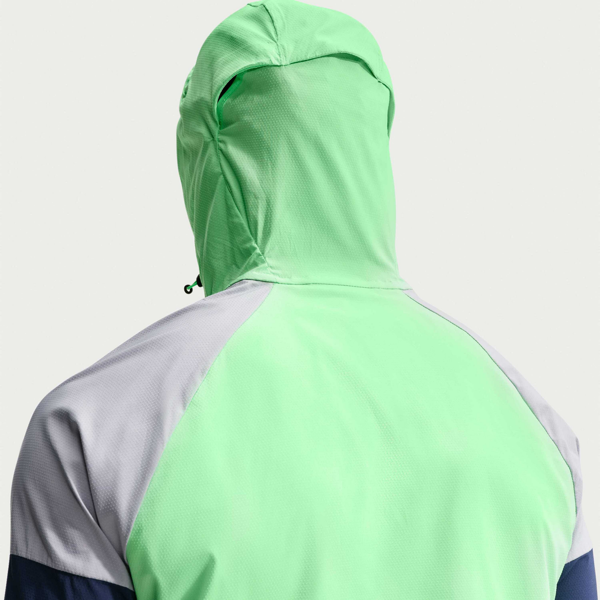 NIKE, Men's Running Jacket Impossibly Light Windrunner