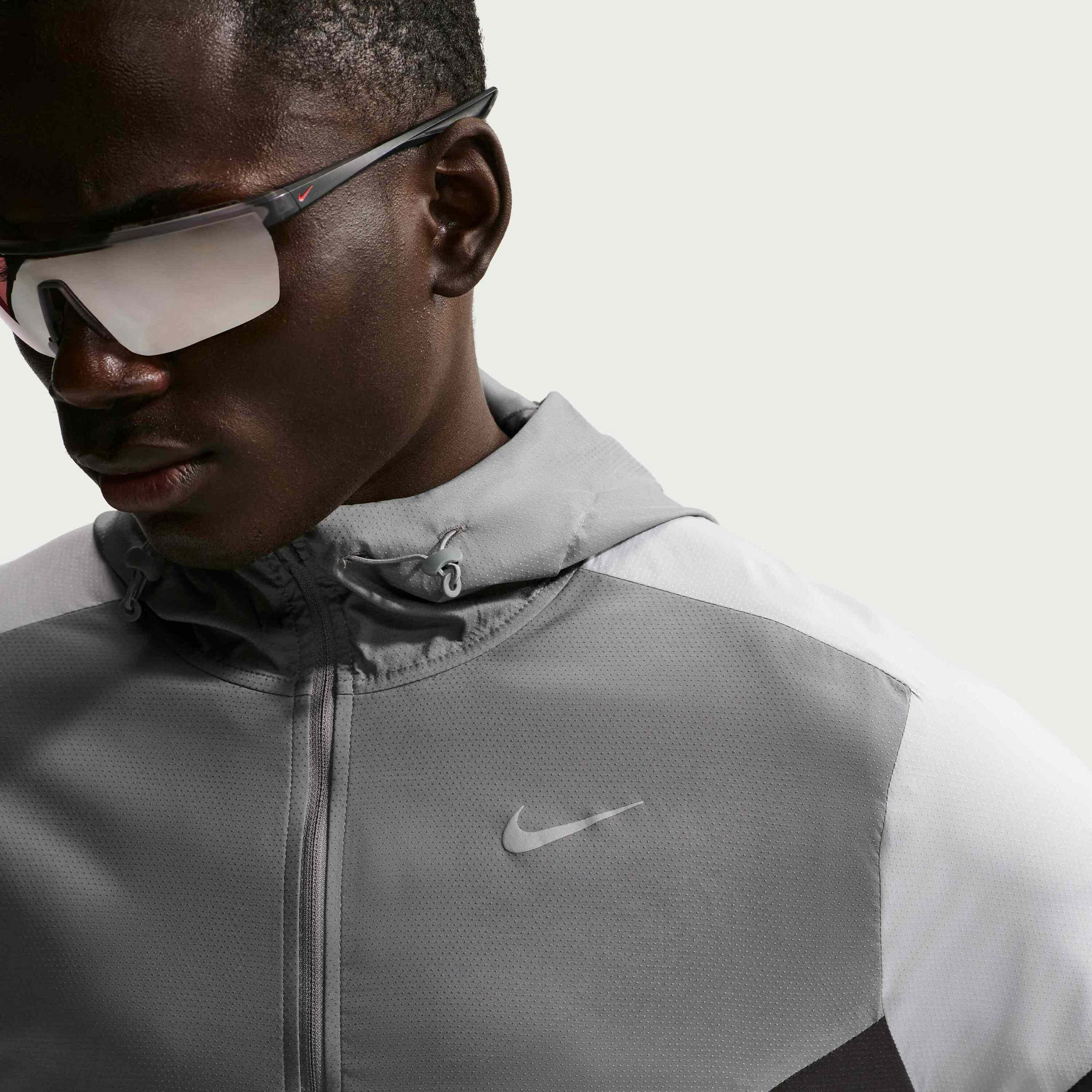NIKE, Men's Running Jacket Impossibly Light Windrunner