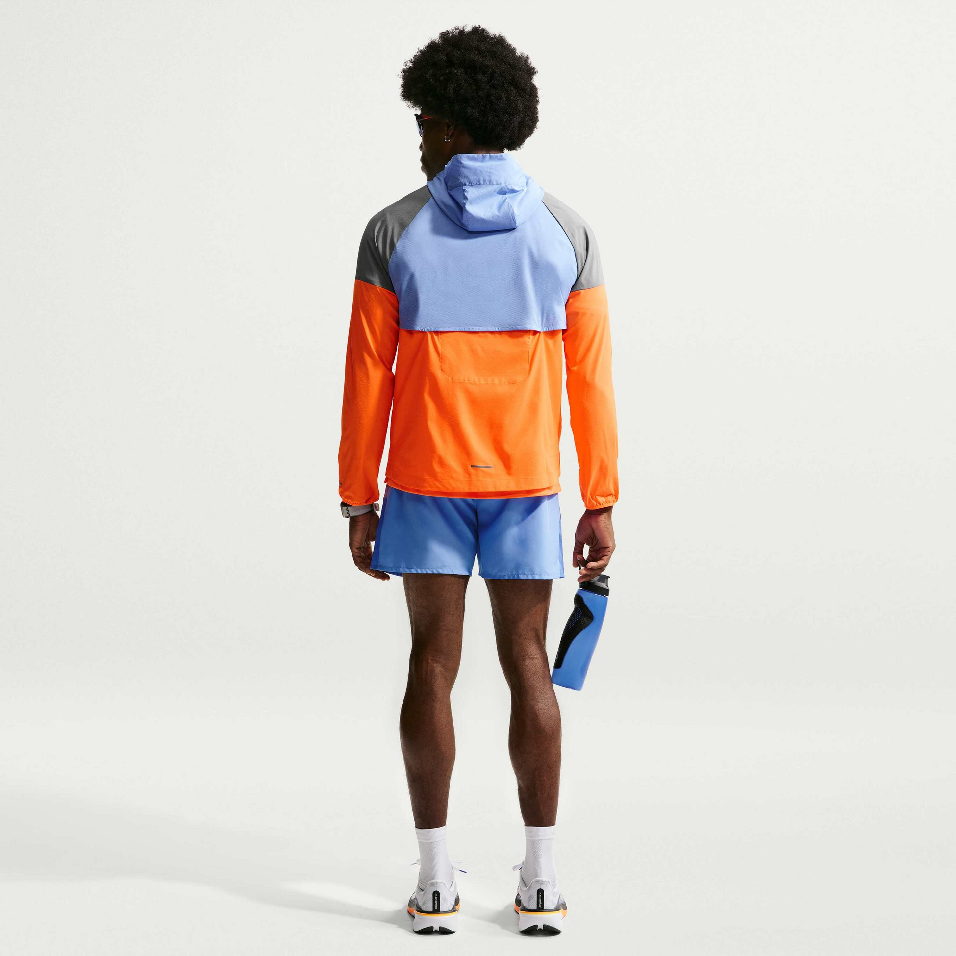 NIKE, Men's Running Jacket Impossibly Light Windrunner