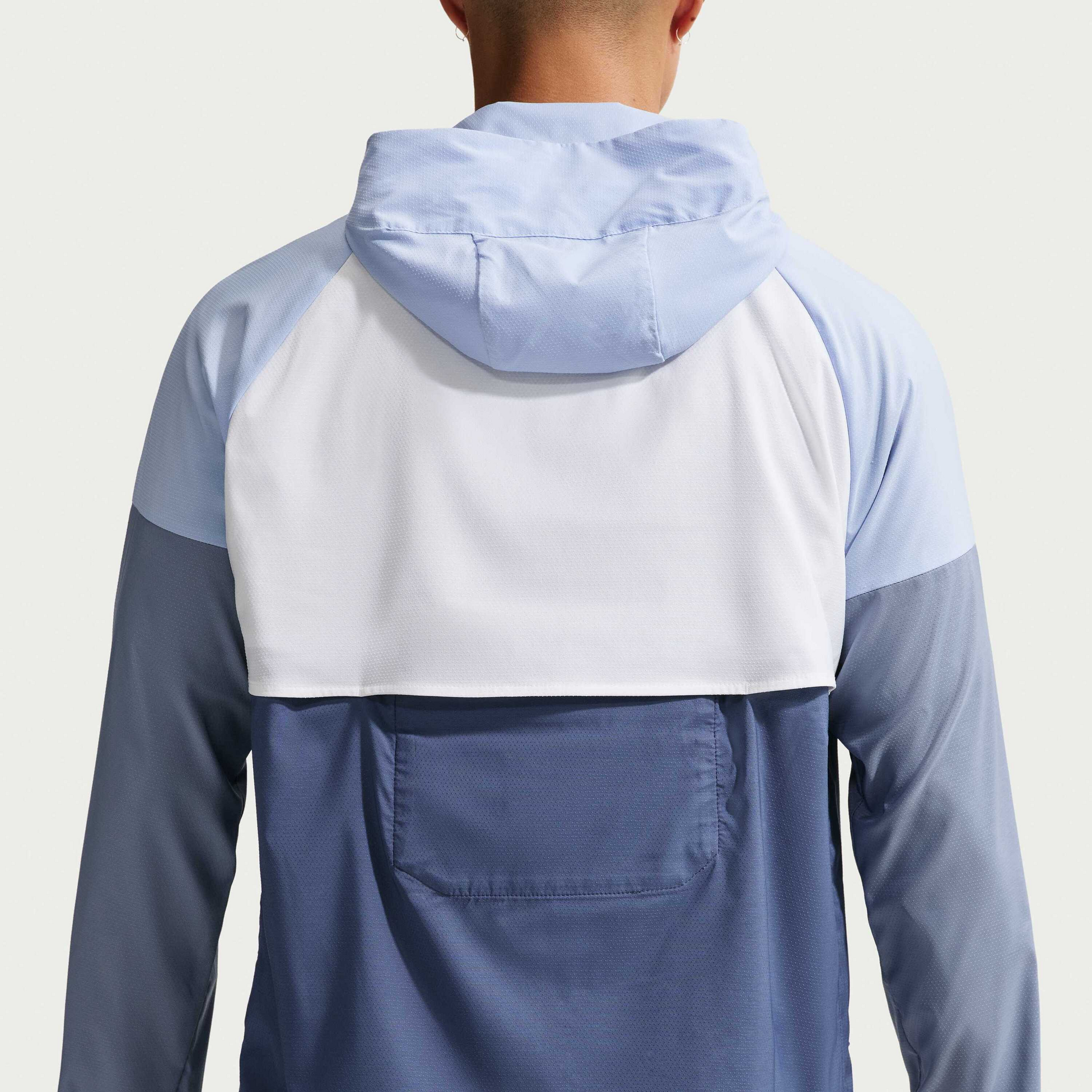 NIKE, Men's Running Jacket Impossibly Light Windrunner