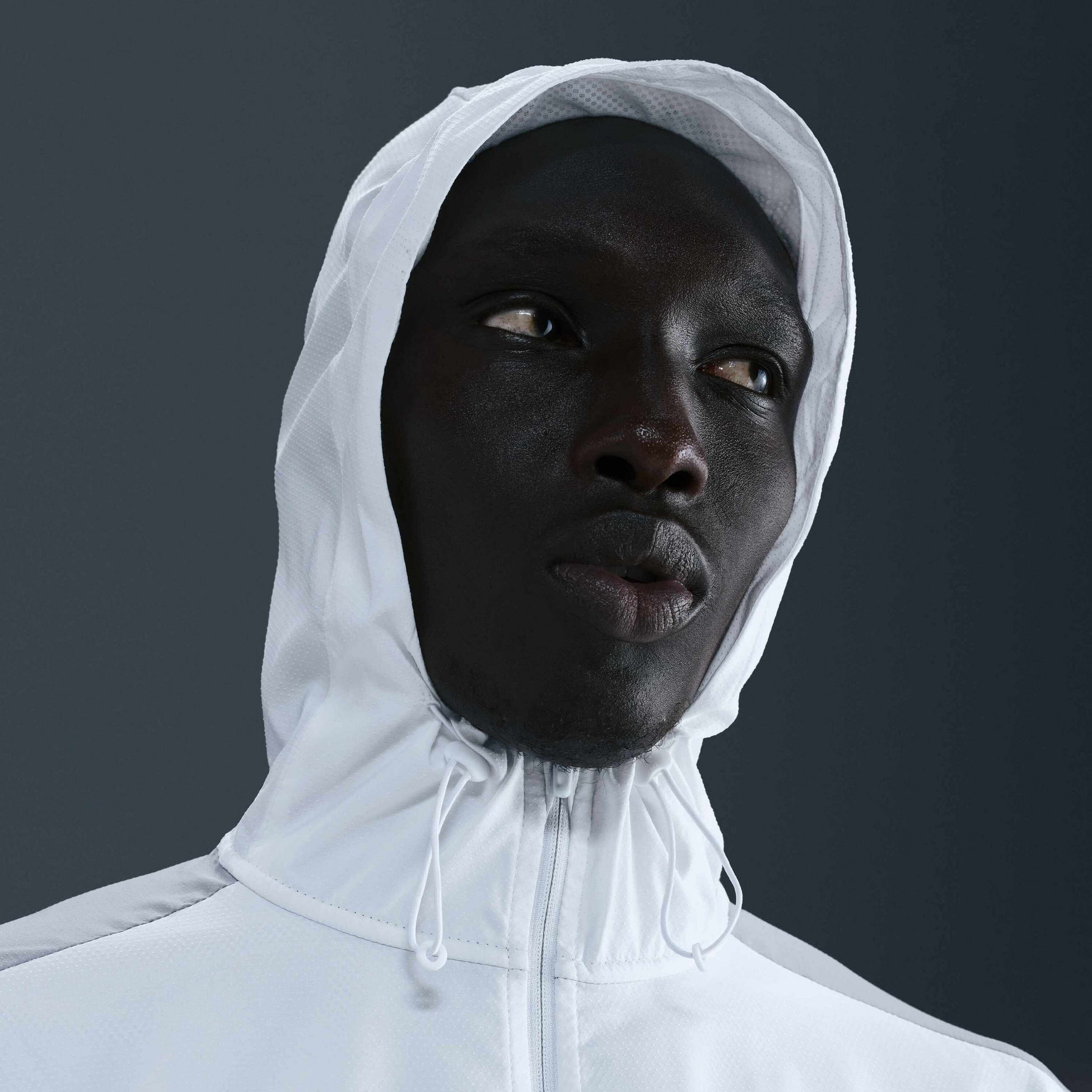 NIKE, Men's Running Jacket Impossibly Light Windrunner