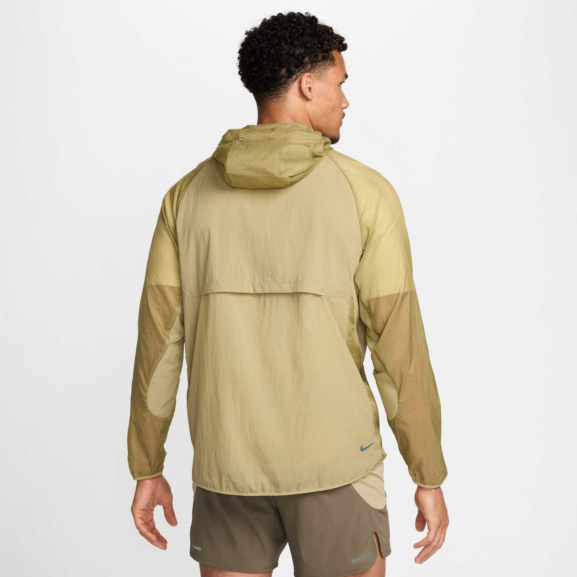 NIKE, Men's Running Jacket Trail Aireez