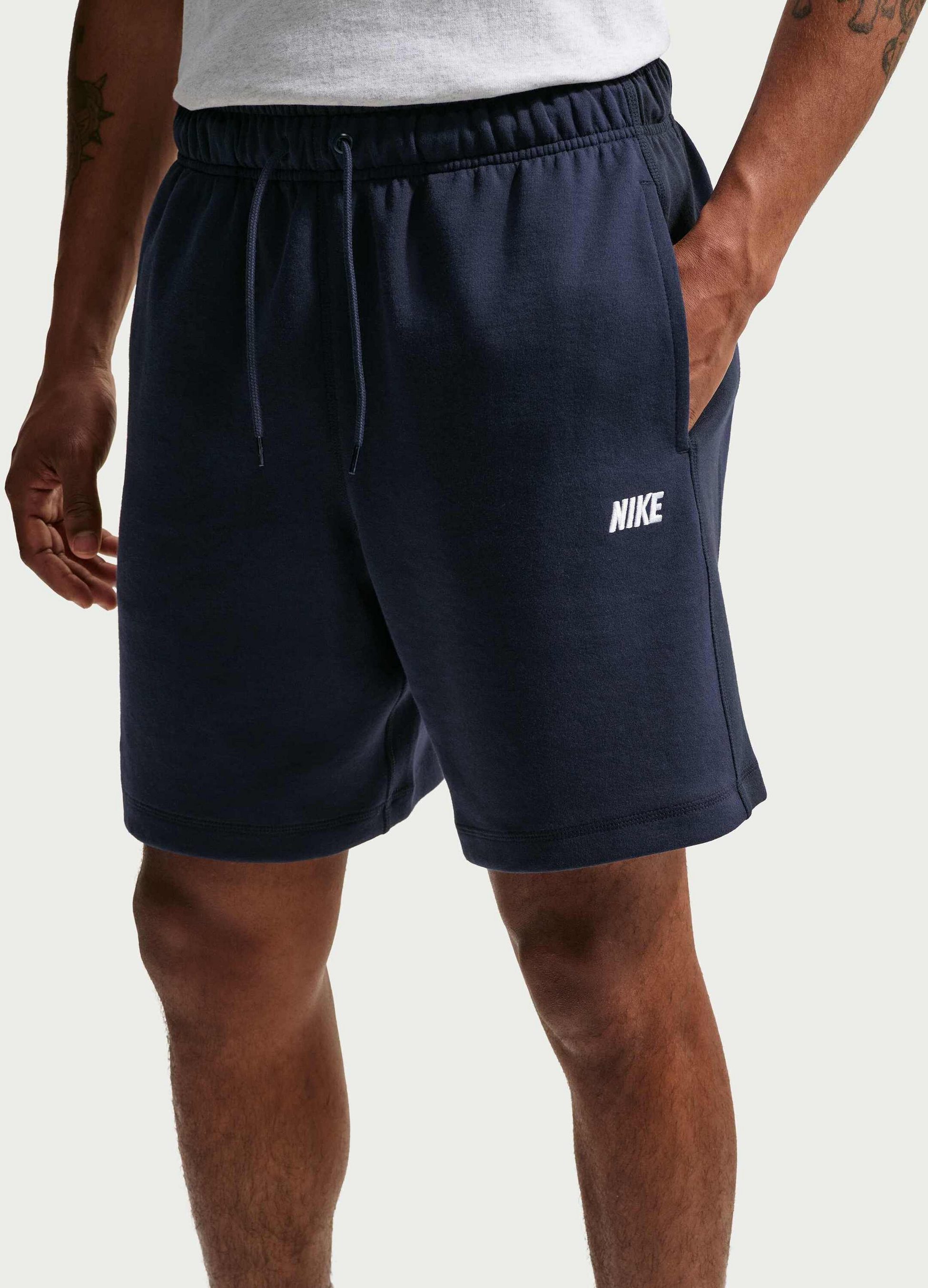 NIKE, Men's Shorts Club Varsity