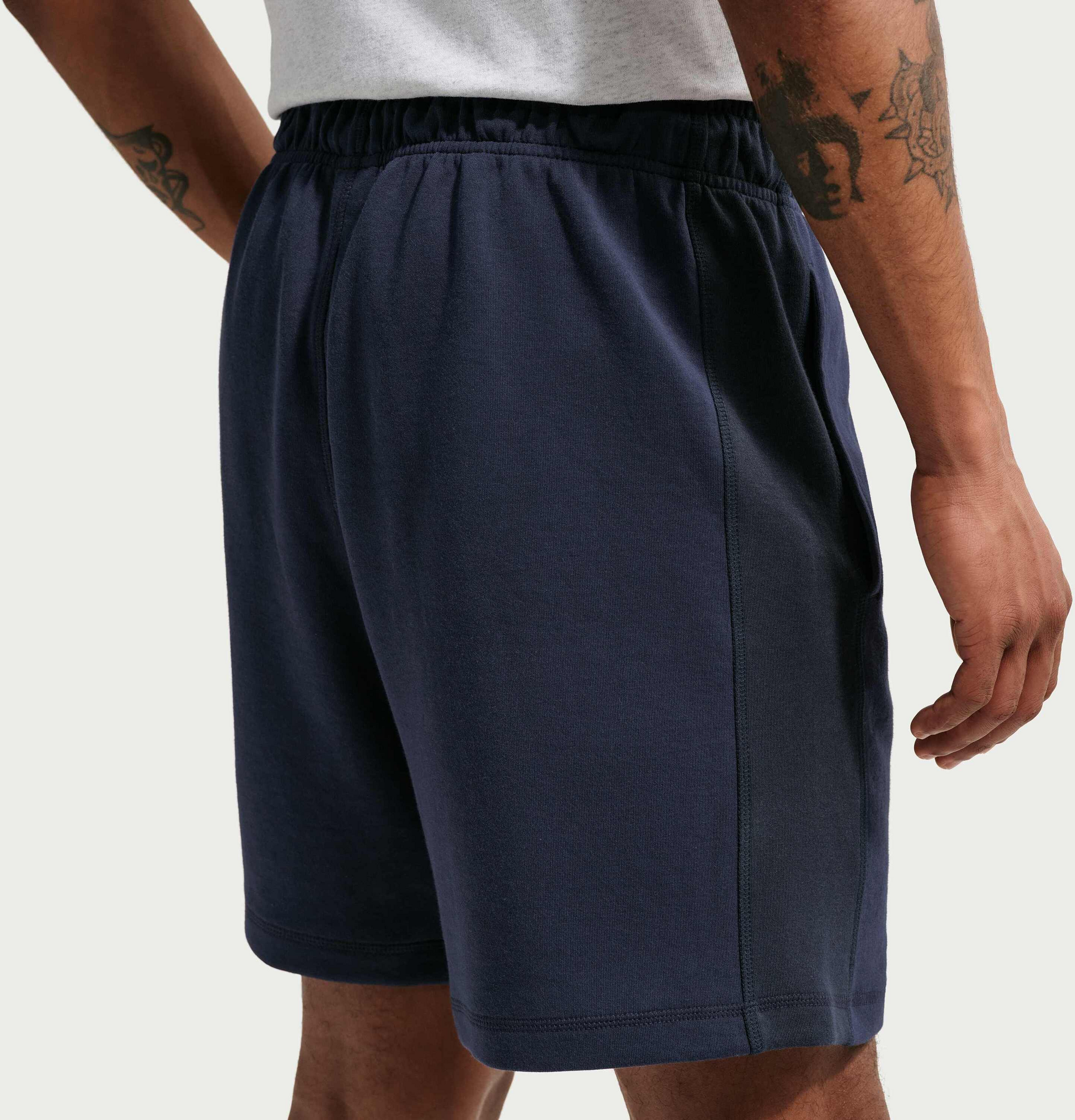 NIKE, Men's Shorts Club Varsity