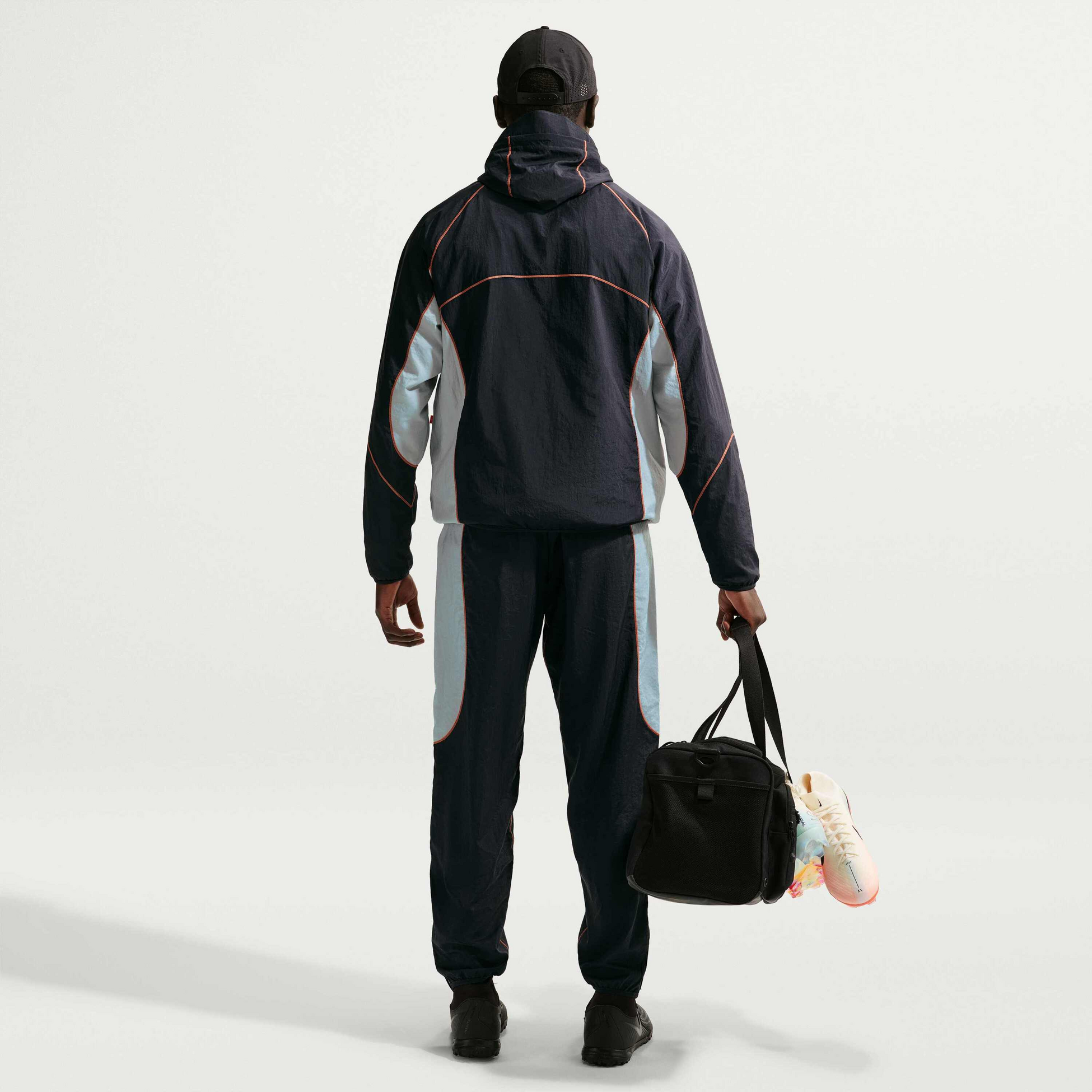 NIKE, Men's Soccer Repel Woven Trousers Chelsea F.c. Strike+ Se