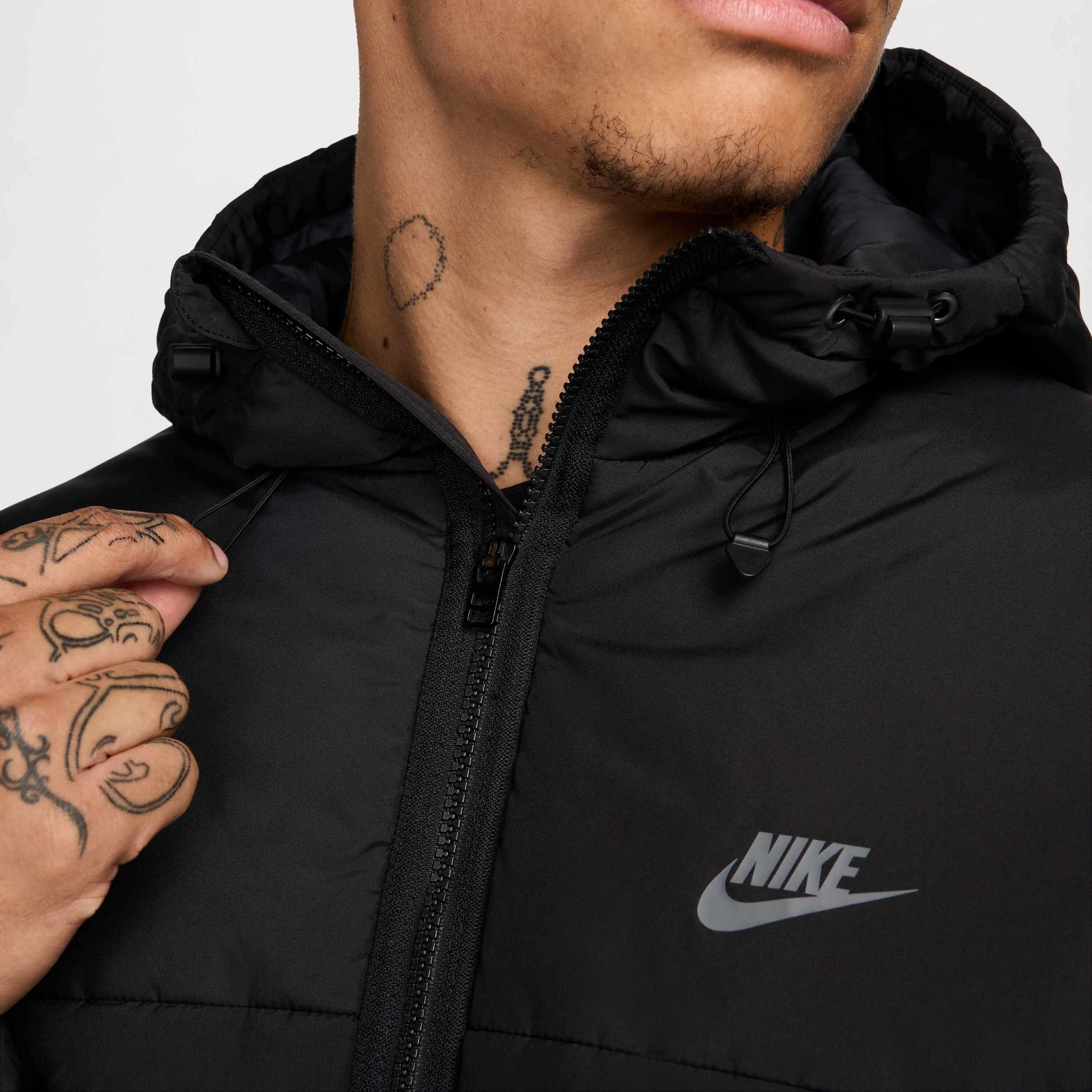 NIKE, Men's Synthetic-fill Jacket Sportswear