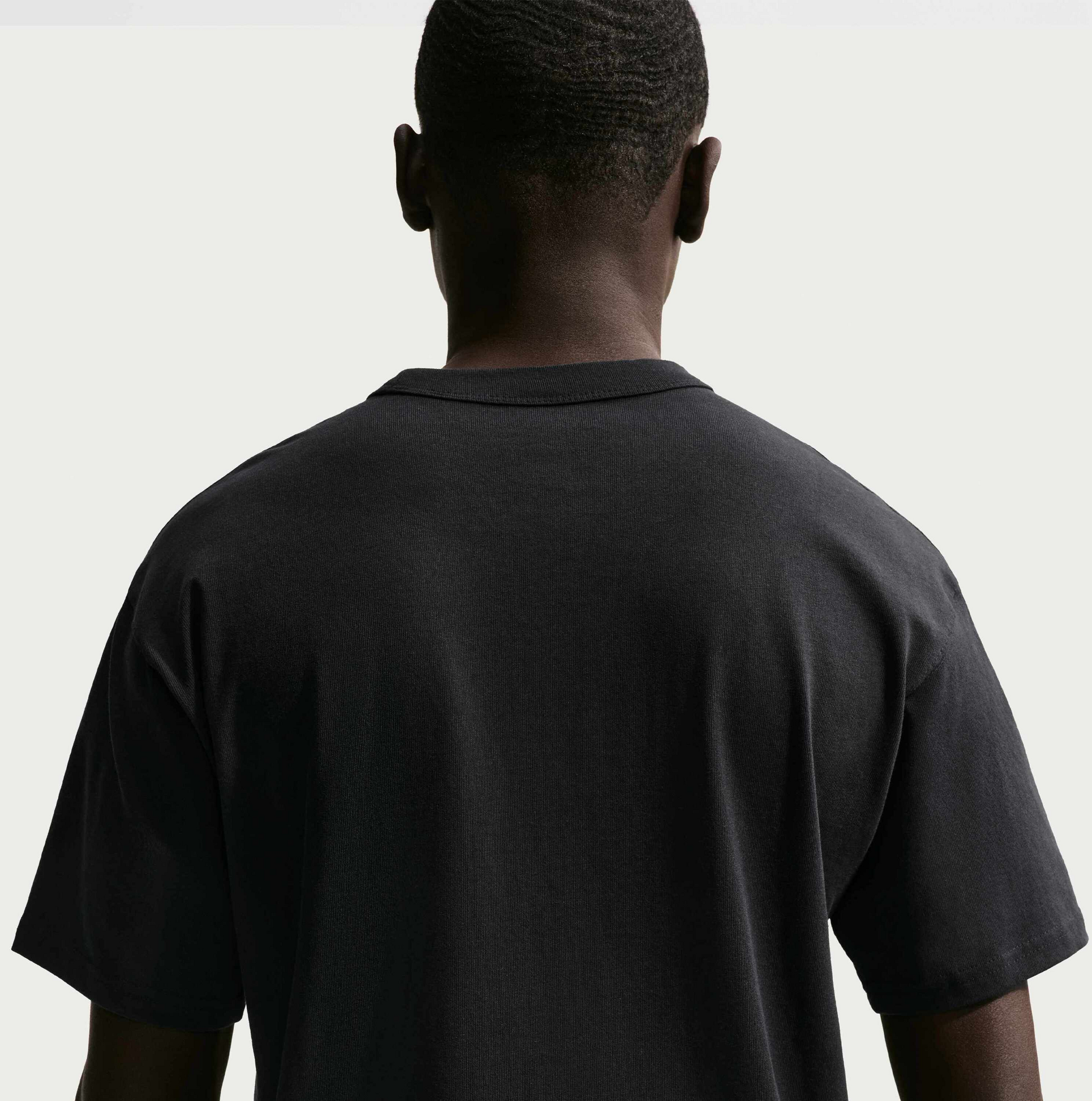NIKE, Men's T-shirt Sportswear Premium Essentials
