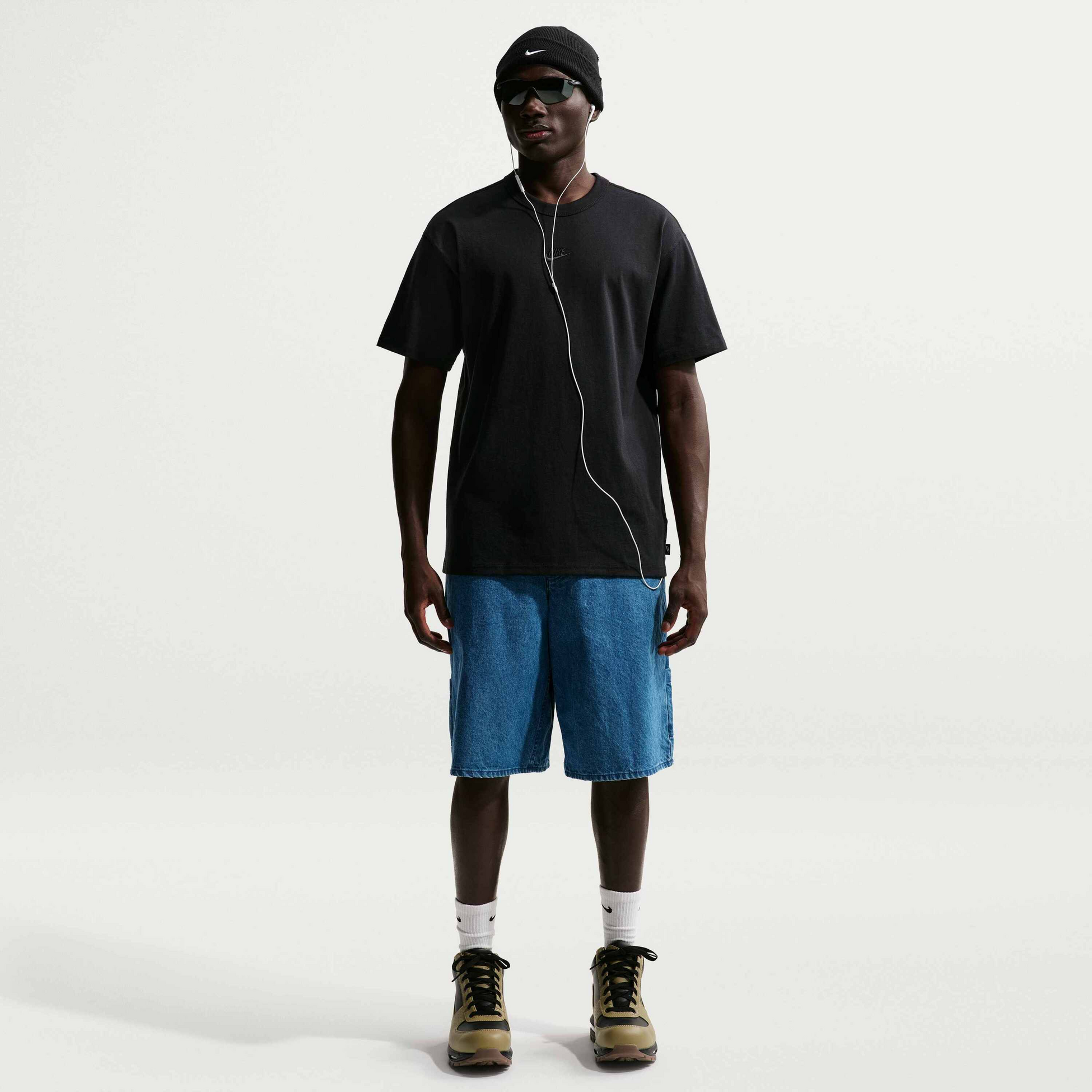 NIKE, Men's T-shirt Sportswear Premium Essentials