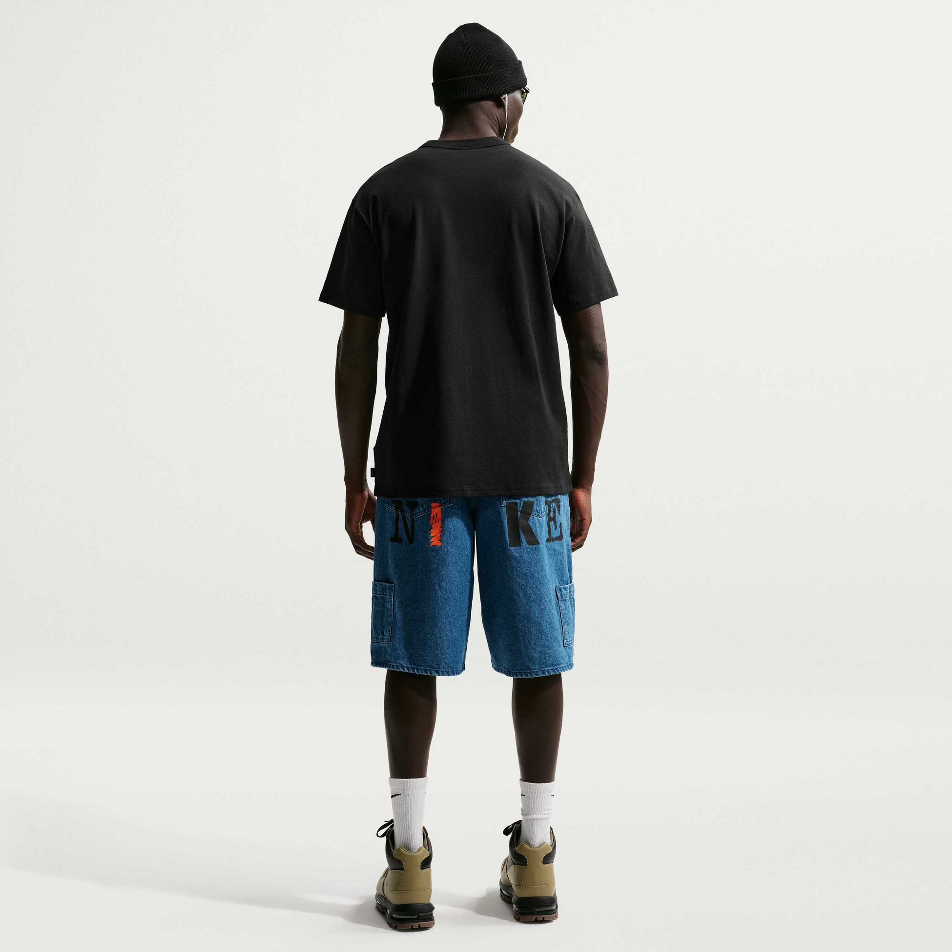 NIKE, Men's T-shirt Sportswear Premium Essentials