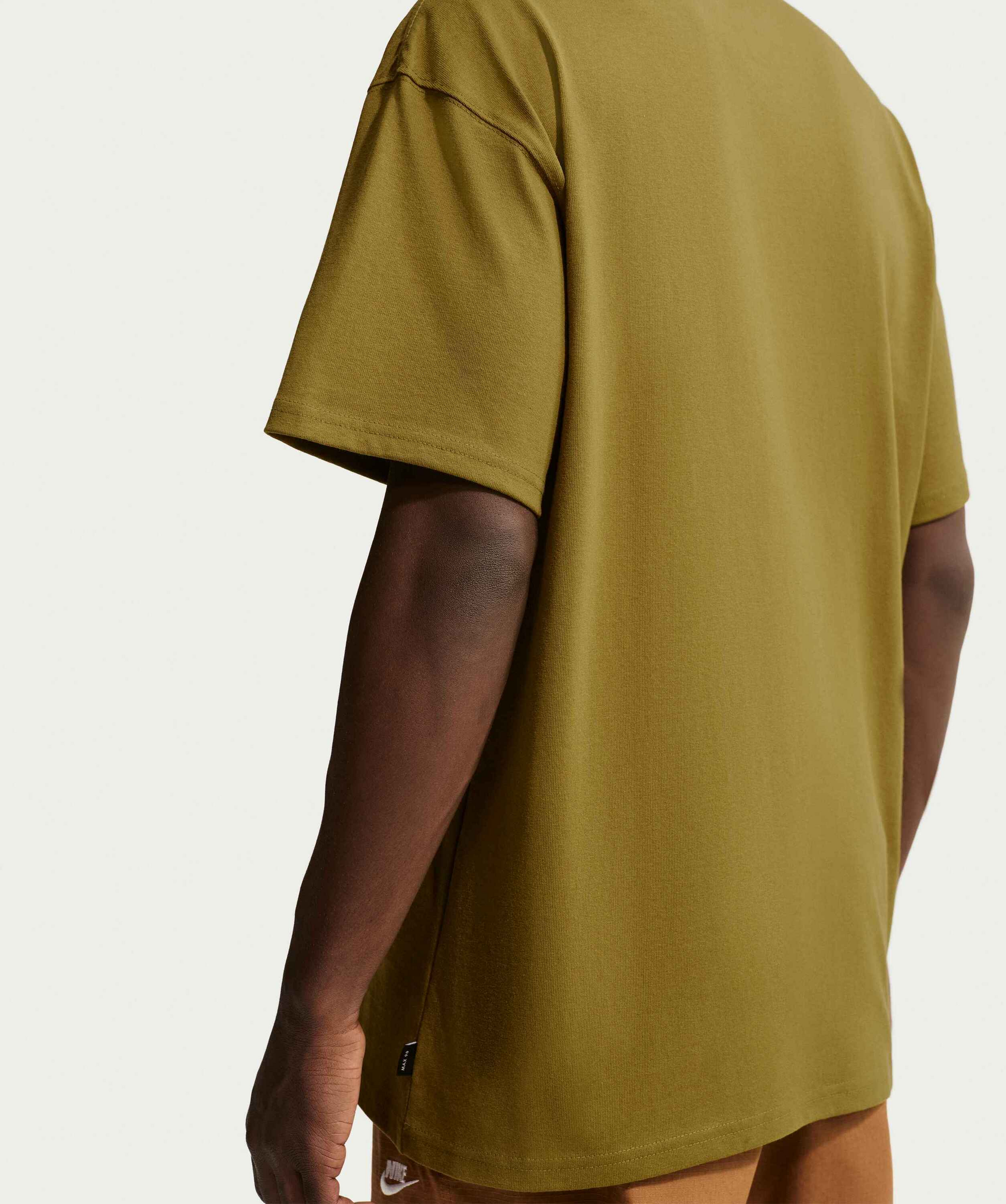 NIKE, Men's T-shirt Sportswear Premium Essentials