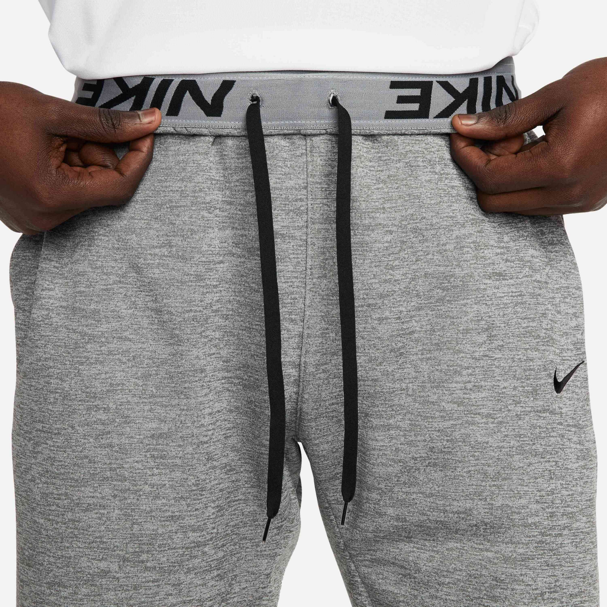 NIKE, Men's Therma-fit Open Hem Fitness Trousers Therma