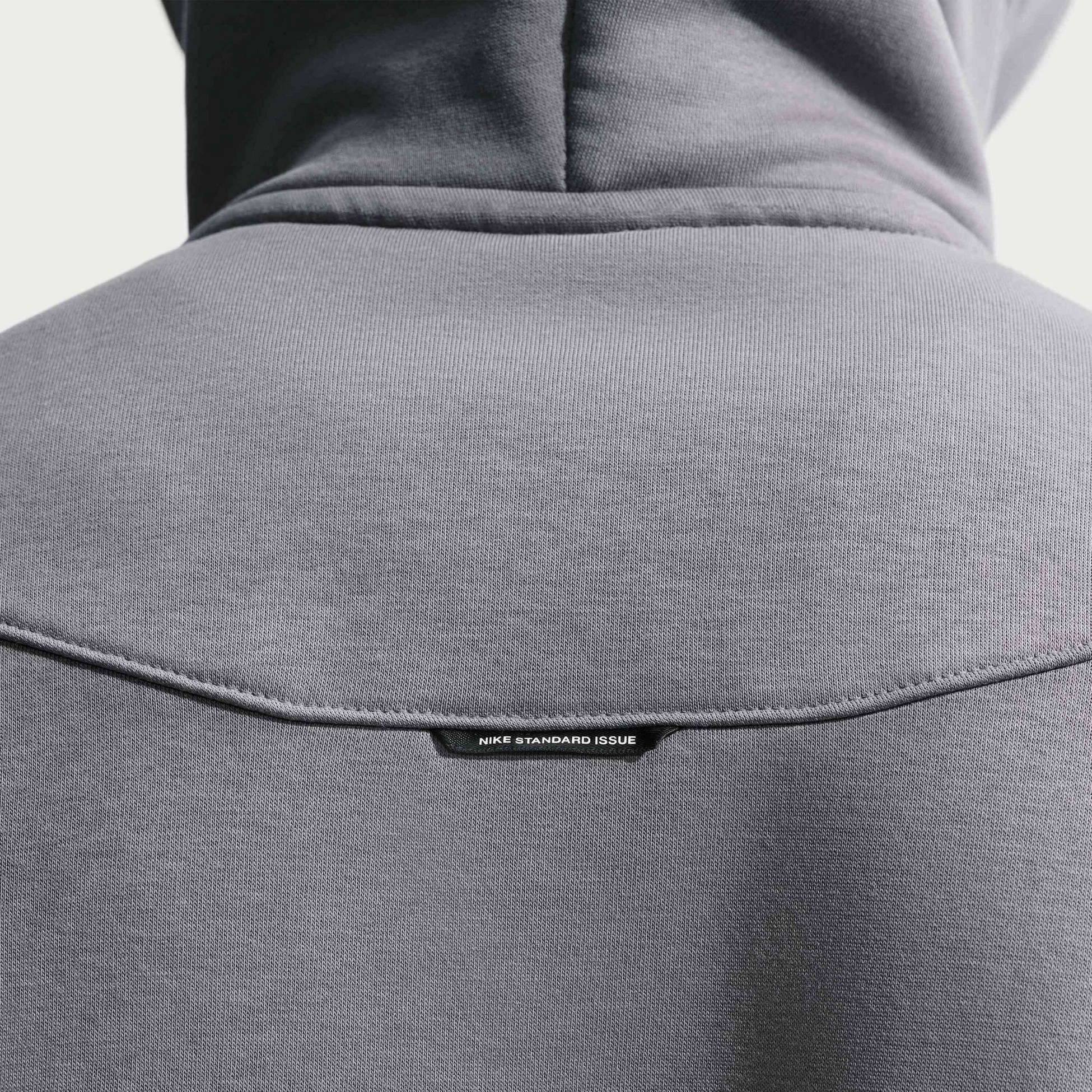 NIKE, Men's Therma-fit Pullover Basketball Hoodie Ja