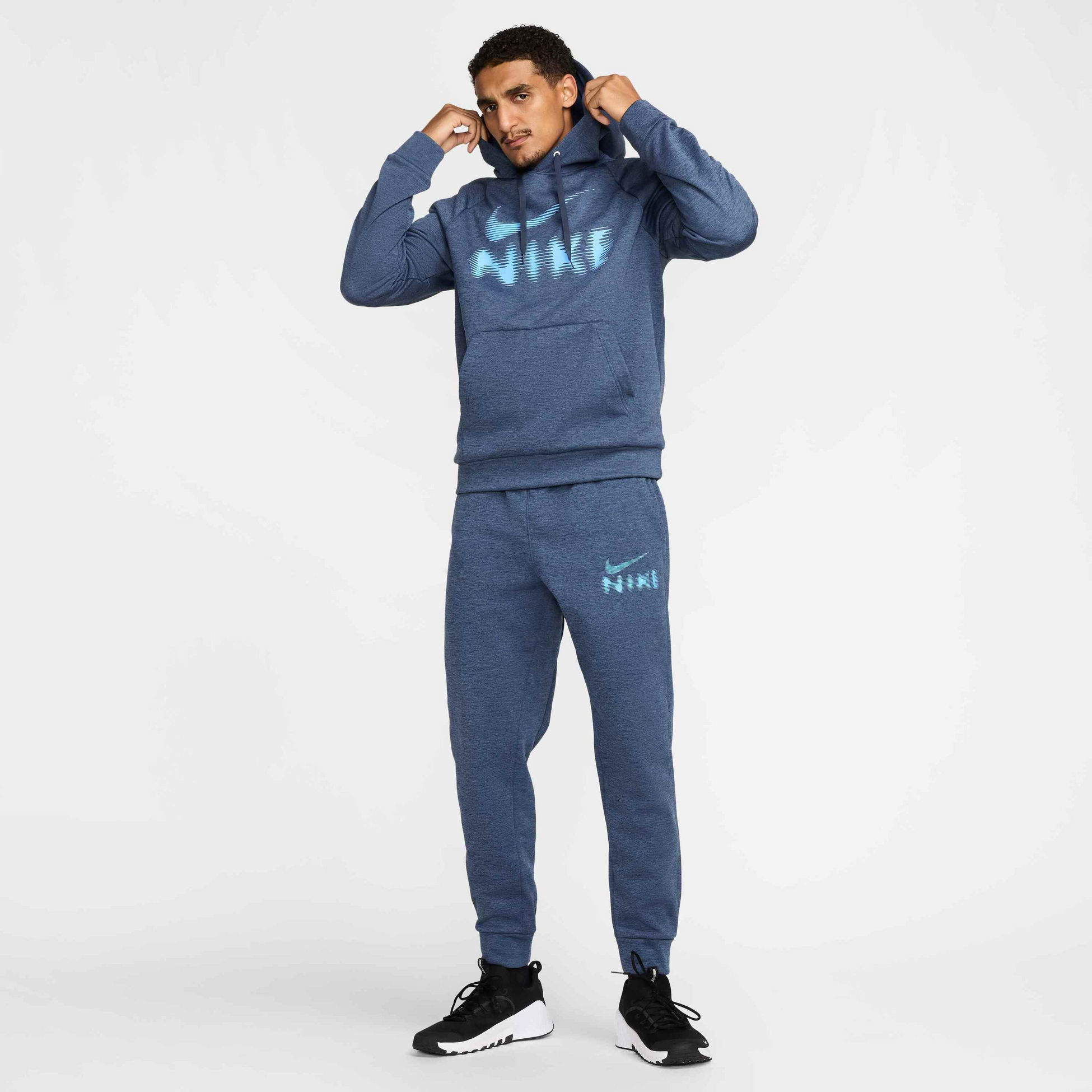 NIKE, Men's Therma-fit Pullover Fitness Hoodie Nike