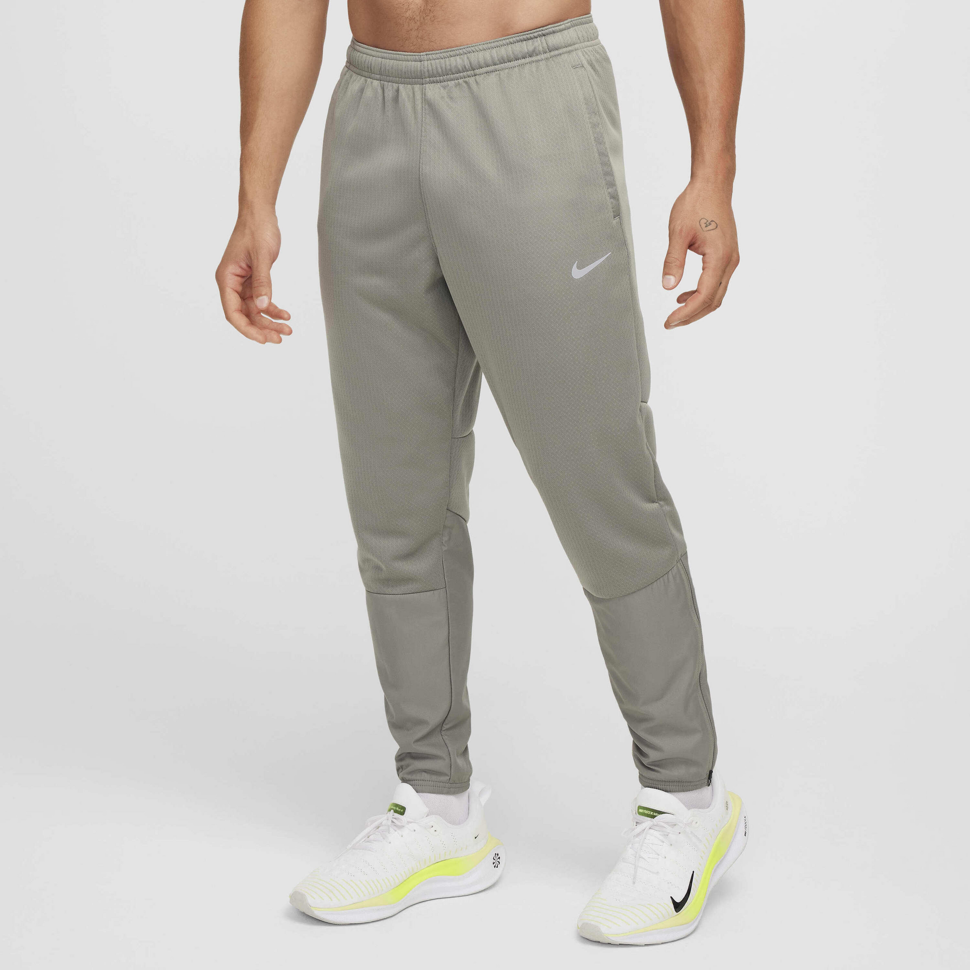 NIKE, Men's Therma-fit Water-repellent Running Trousers Sphere Challenger