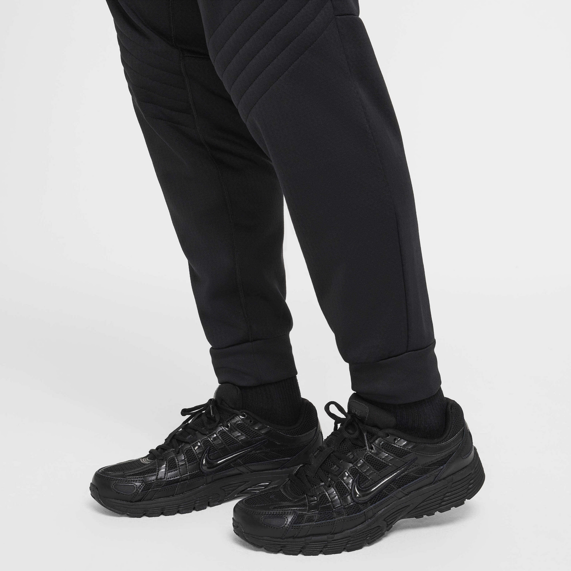 NIKE, Men's Therma-fit Water-repellent Winterized Fitness Joggers Therma-sphere