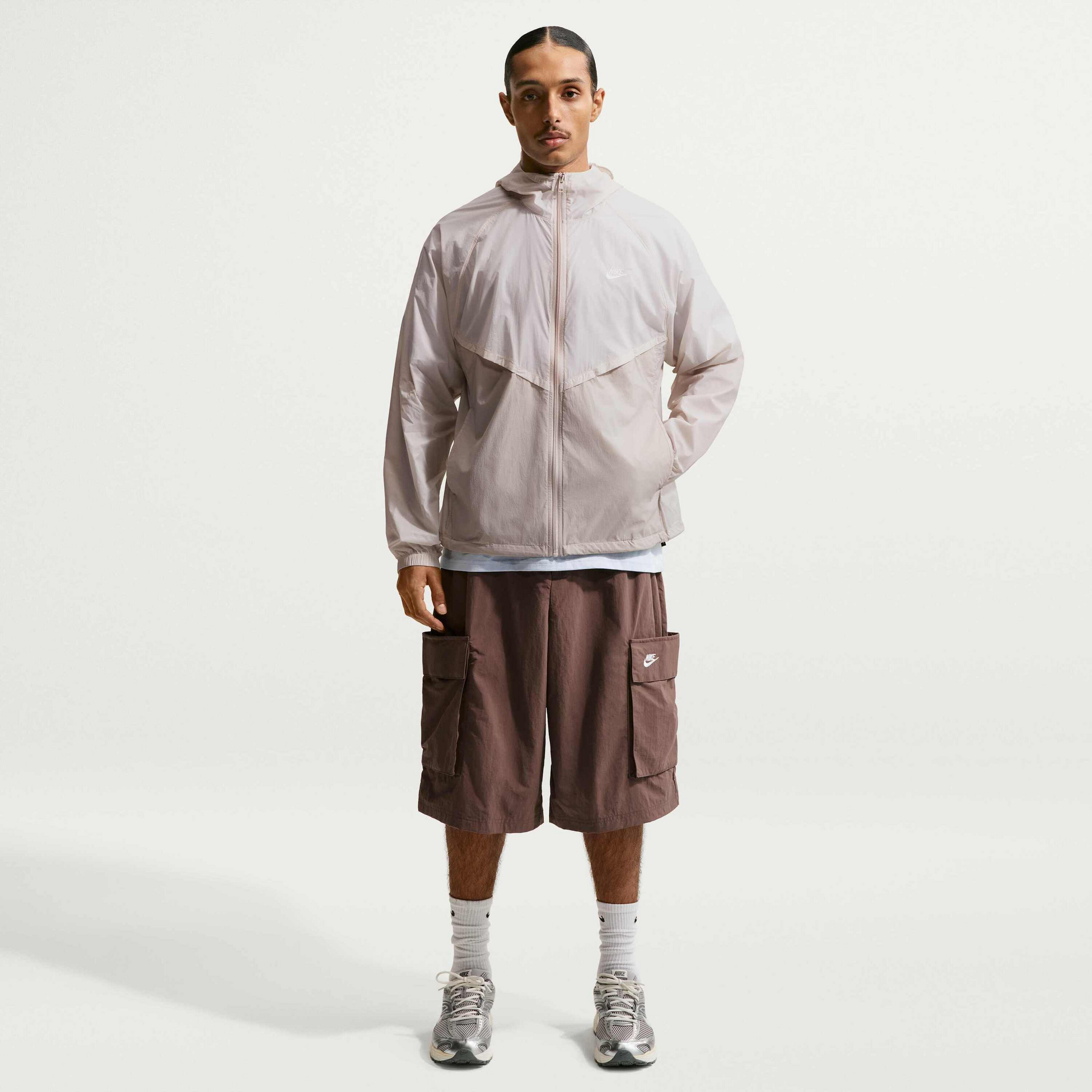 NIKE, Men's Unlined Full-zip Uv Jacket Windrunner