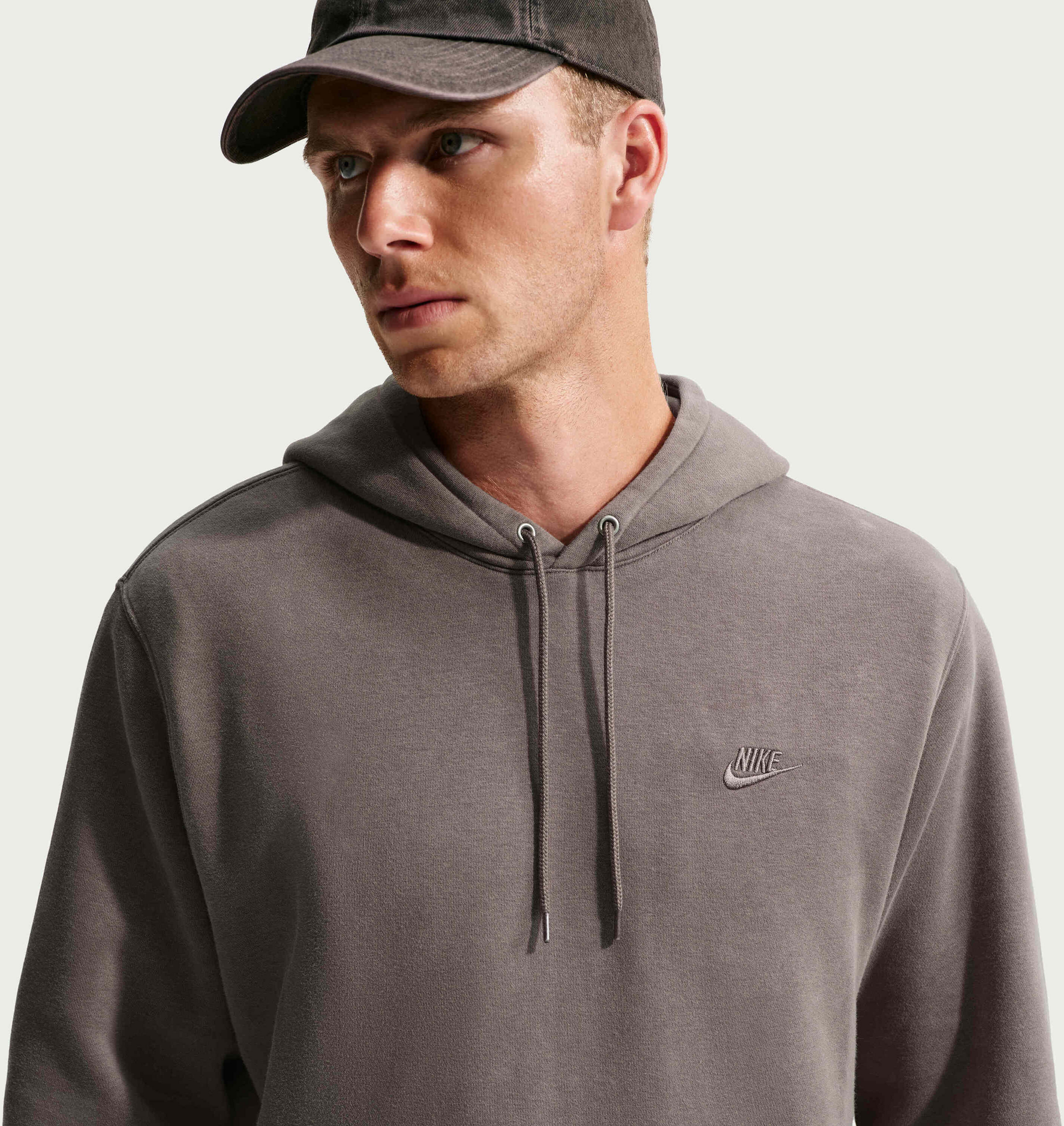NIKE, Men's Washed Fleece Hoodie Sportswear Club