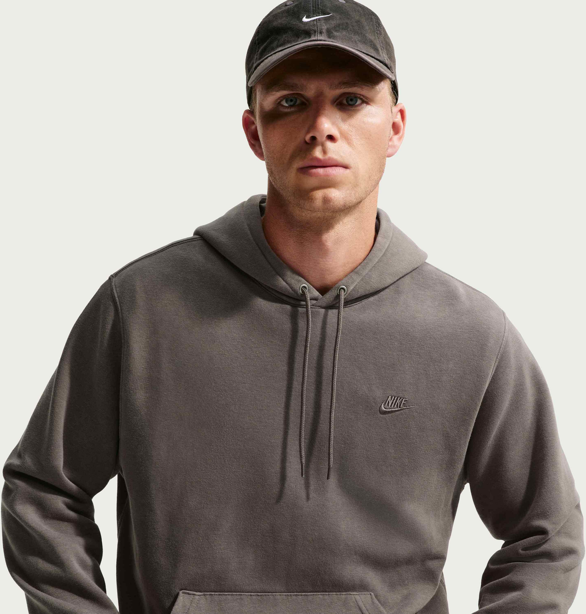 NIKE, Men's Washed Fleece Hoodie Sportswear Club