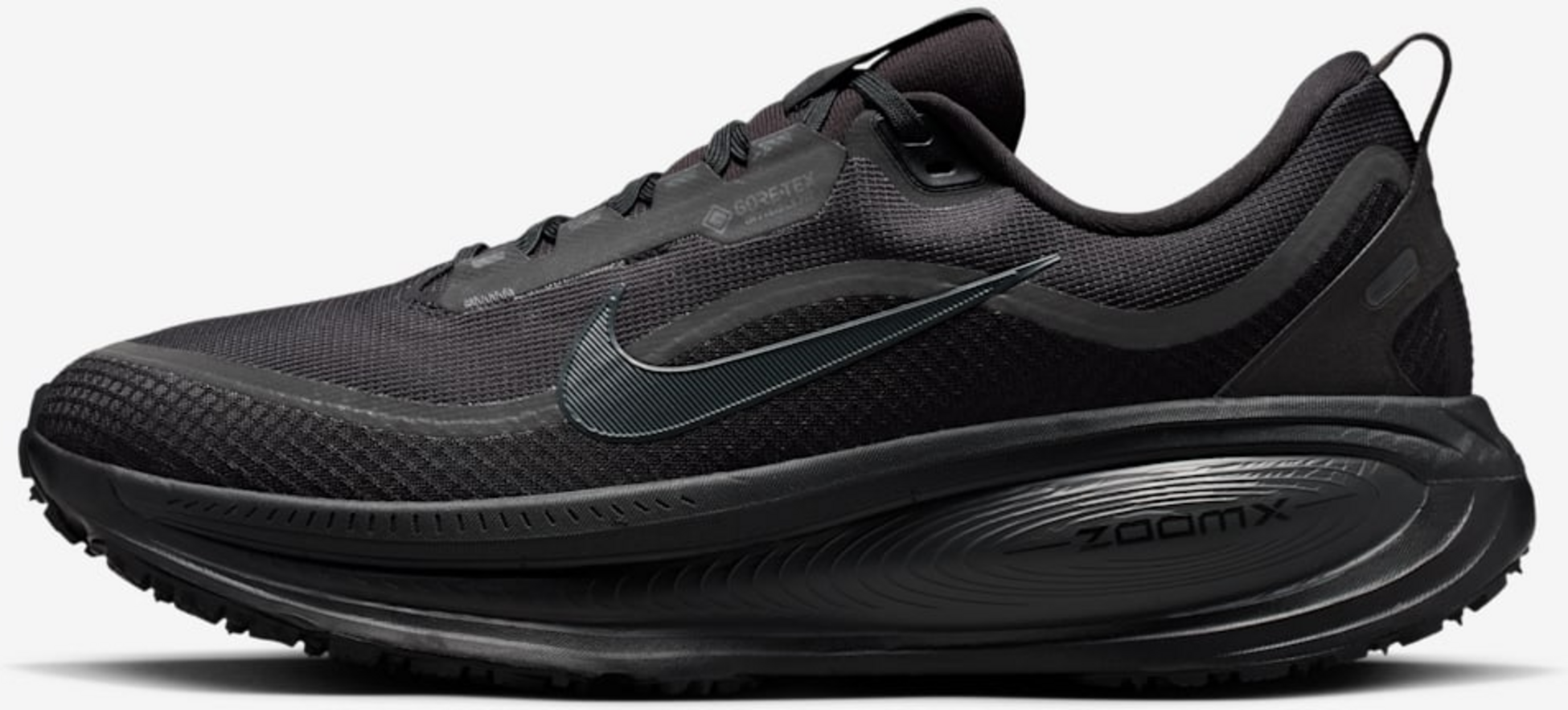 NIKE, Men's Waterproof Road Running Shoes With Reflective Design Accents Vomero 18 Gore-tex