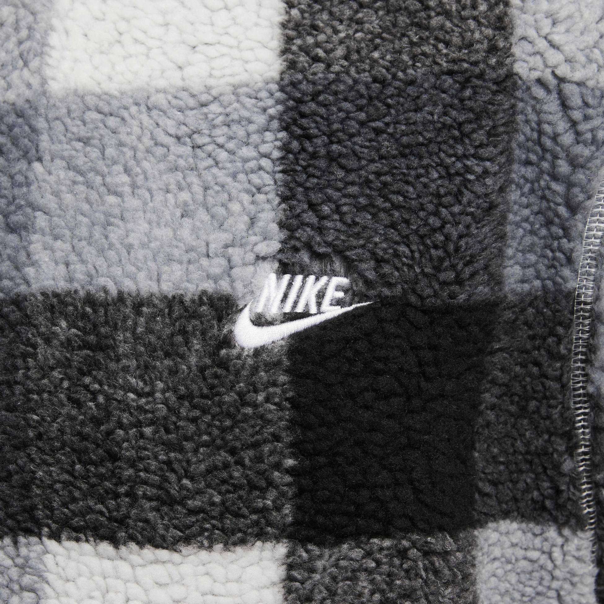 NIKE, Men's Winterized Half-zip Club