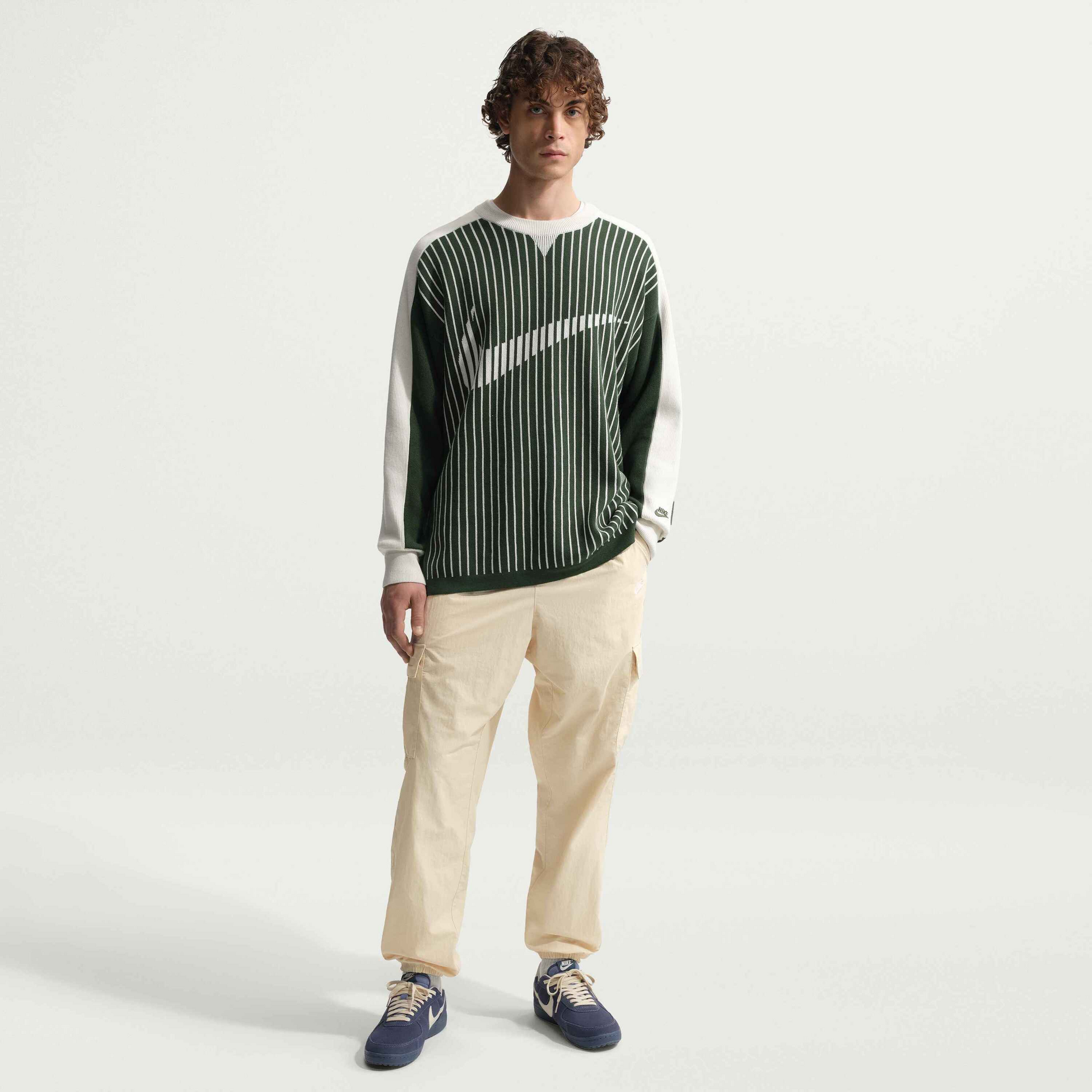 NIKE, Men's Woven Cargo Trousers Club