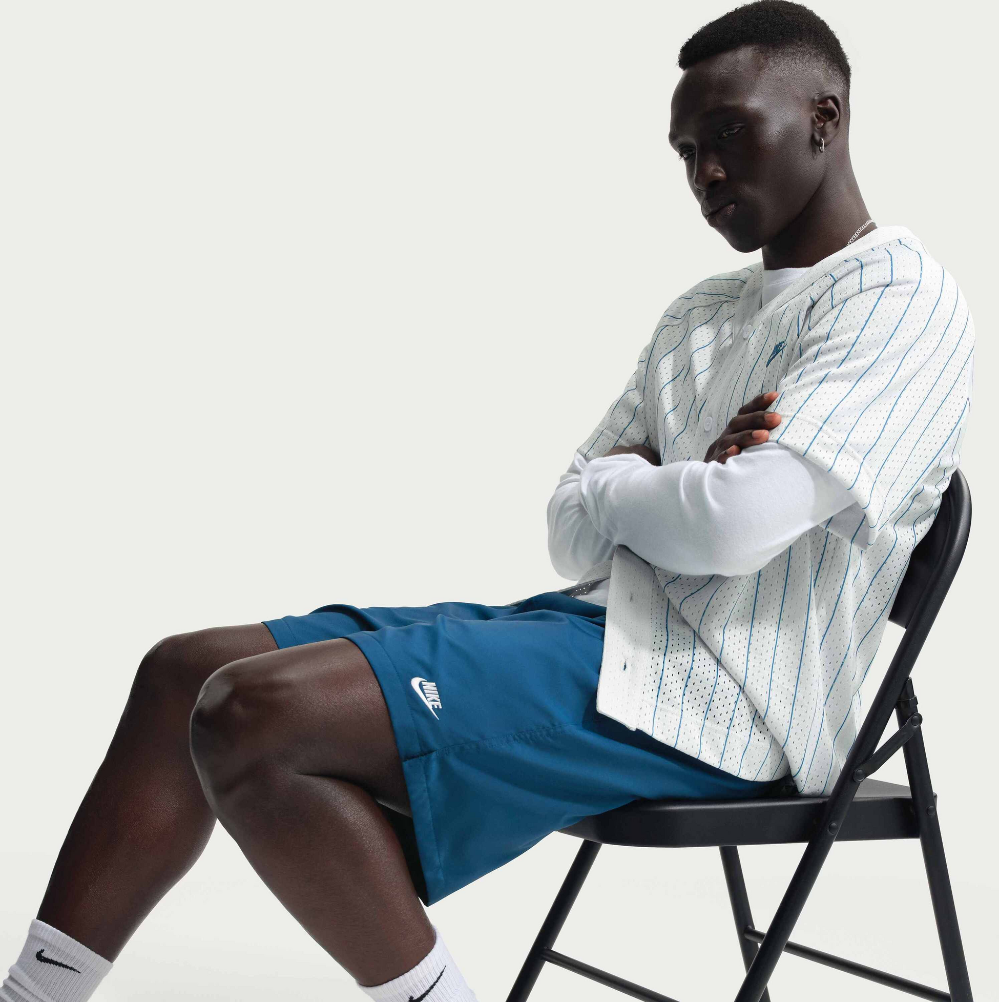 NIKE, Men's Woven Flow Shorts Club