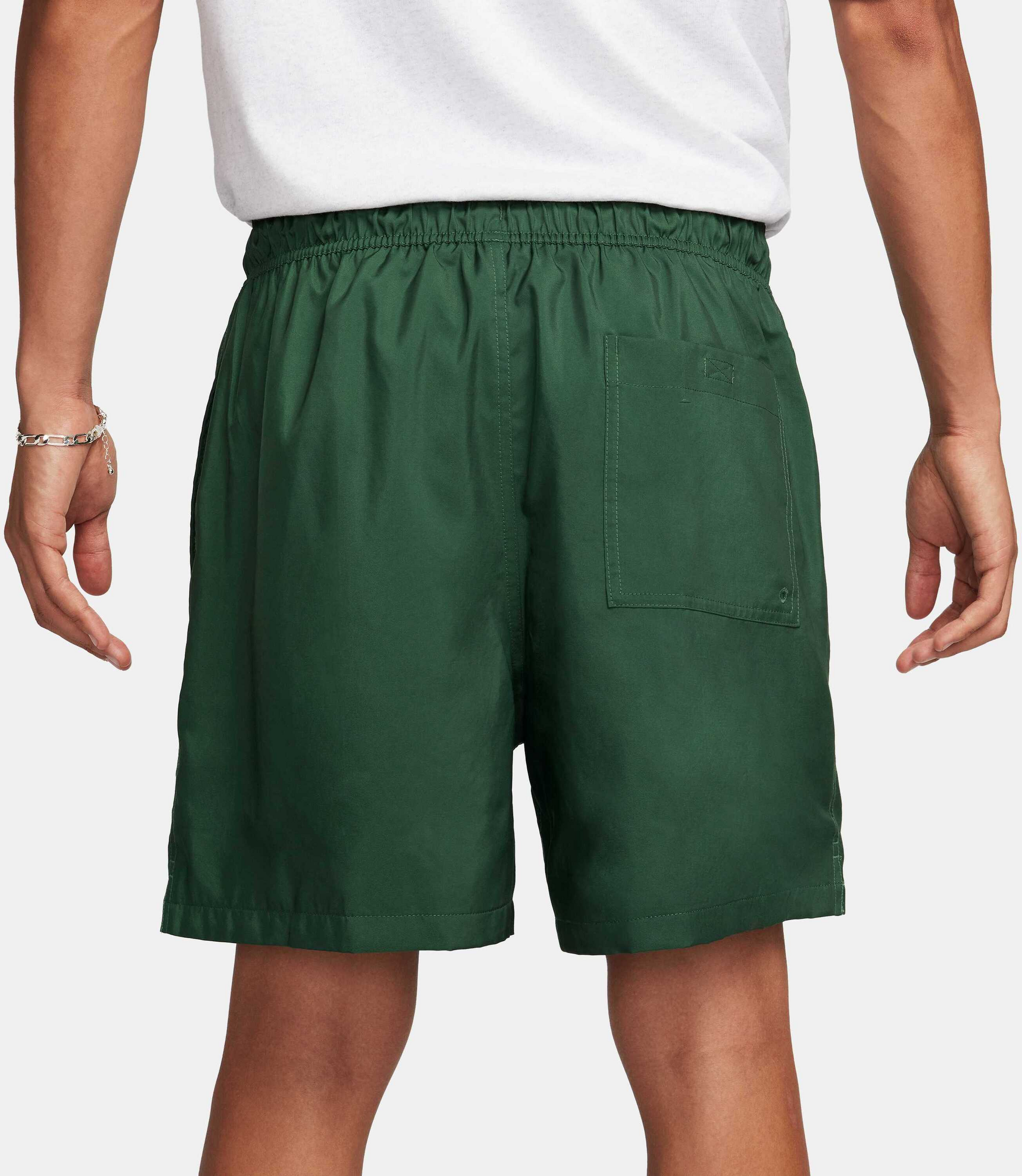 NIKE, Men's Woven Flow Shorts Club